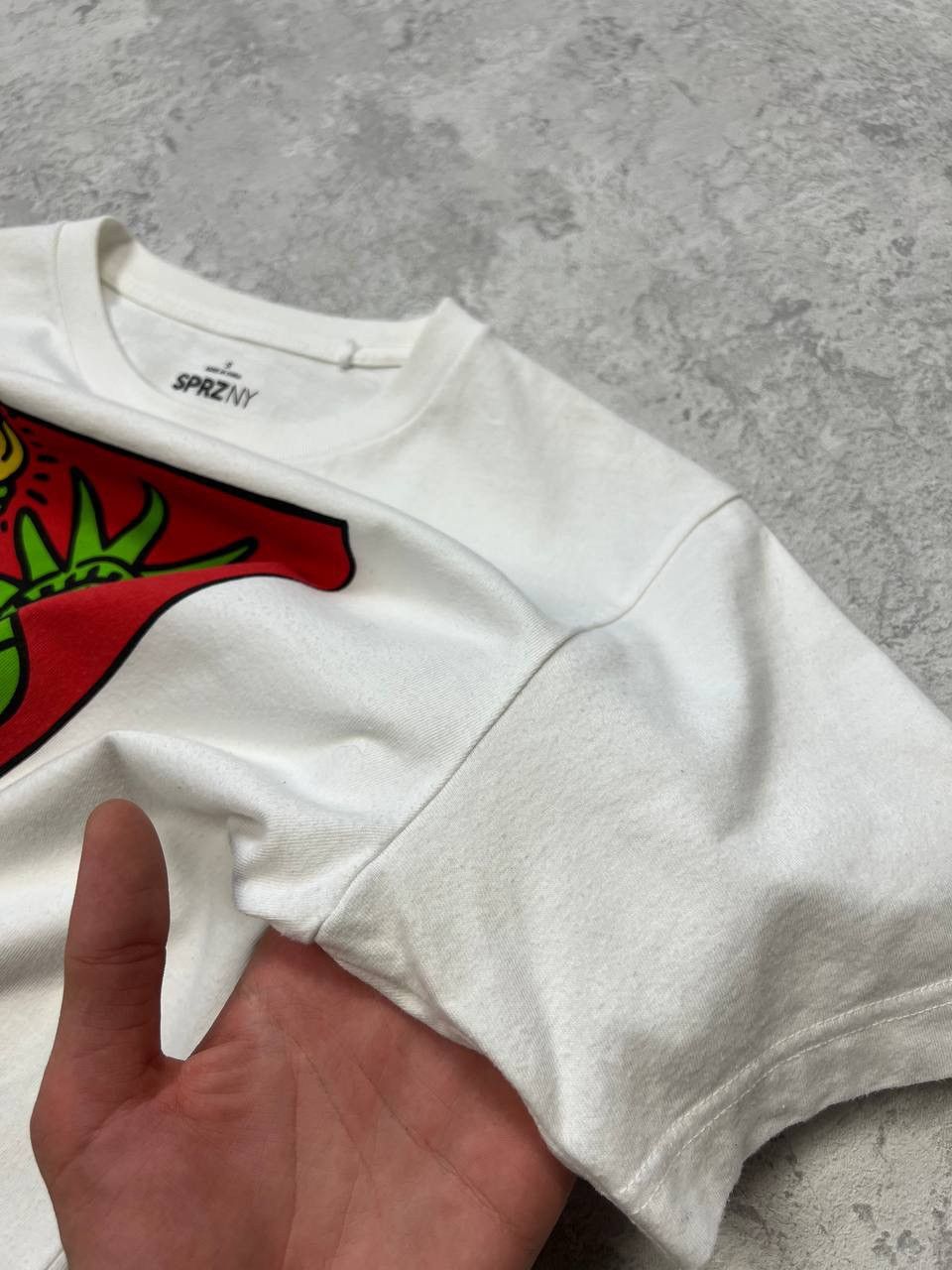 Uniqlo Vintage Uniqlo Keith Haring Japanese T-Shirt Size US S / EU 44-46 / 1 - 11 Thumbnail