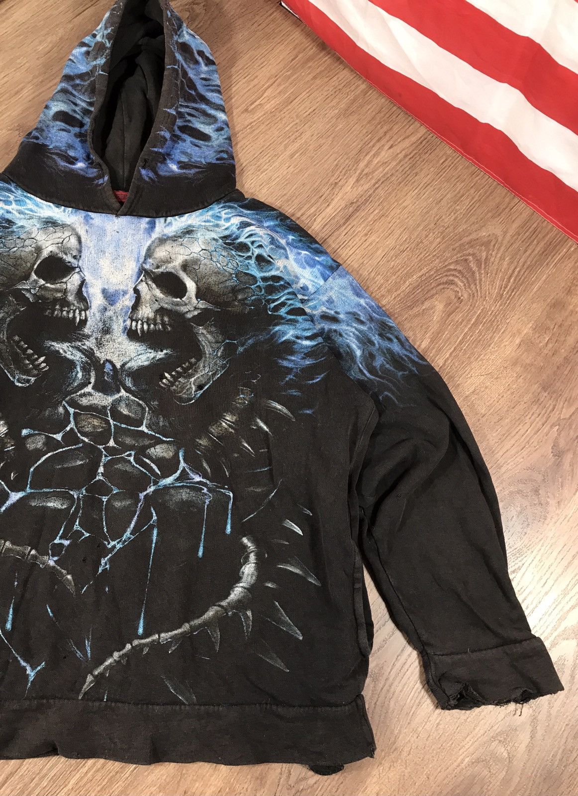 Vintage Vintage Distressed Spiral Skull Hoodie Size US XXL / EU 58 / 5 - 4 Thumbnail
