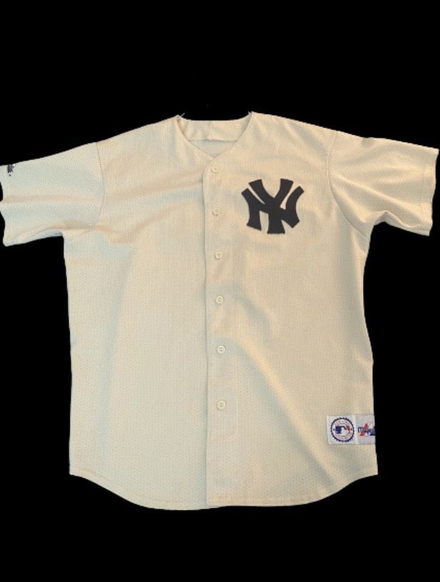 Majestic Vintage New York Yankees White Mesh Jersey(L) Size US L / EU 52-54 / 3 - 1 Thumbnail