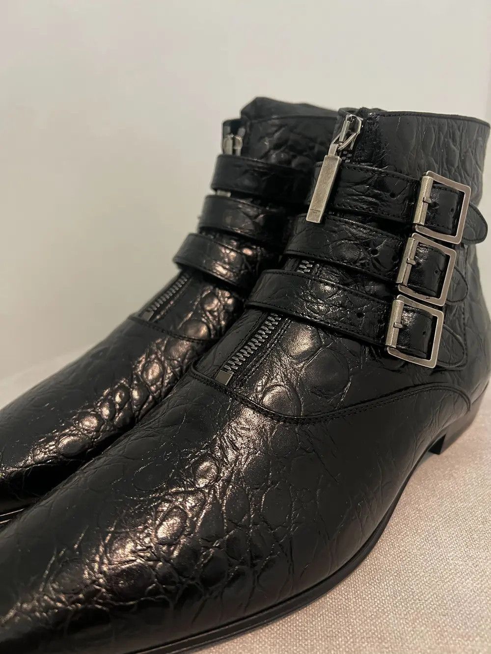 Saint Laurent Paris o1bcso1str0724 Boots in Black Size US 7 / EU 40 - 1 Thumbnail