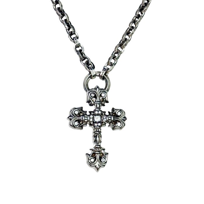 Chrome Hearts Chrome Hearts Filigree Cross Pave Diamond with Paper