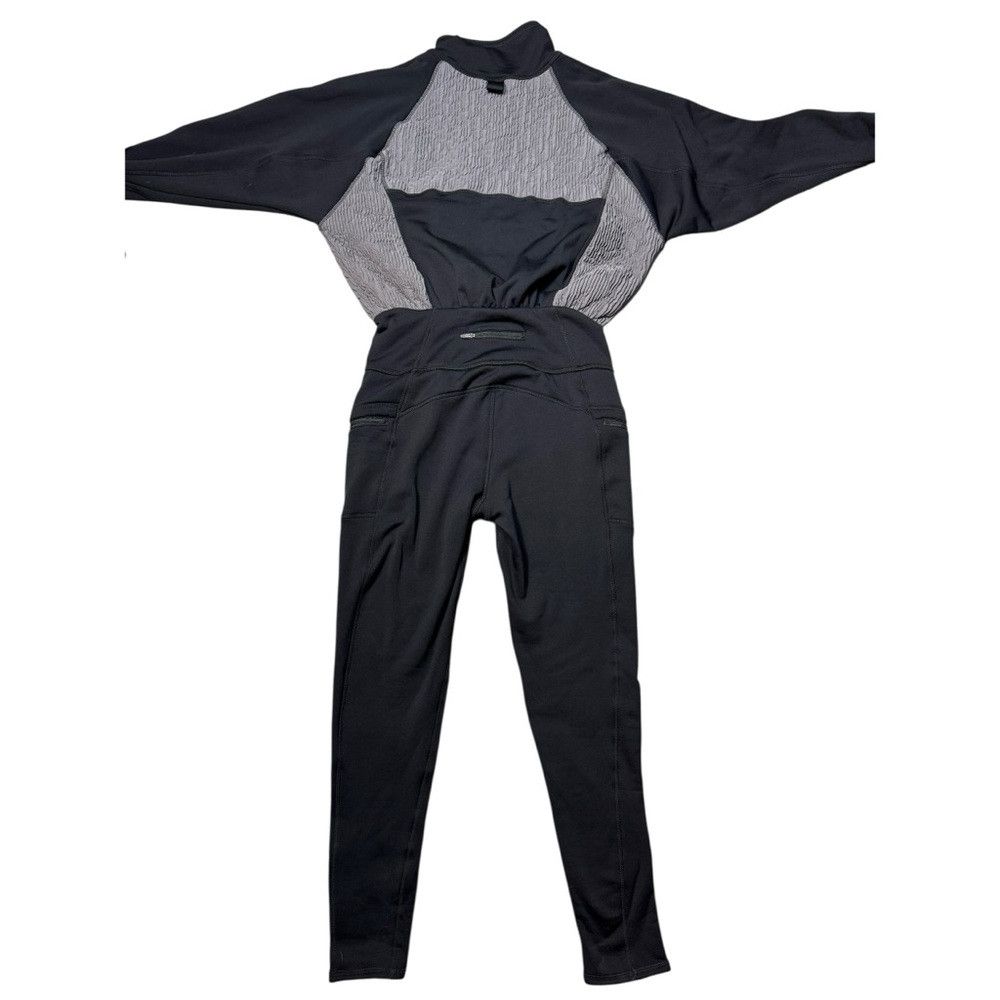 Free People NWT New $198 Free People Movement Keepin Cozy One Piece Siz Size 30" / US 8 / IT 44 - 4 Thumbnail