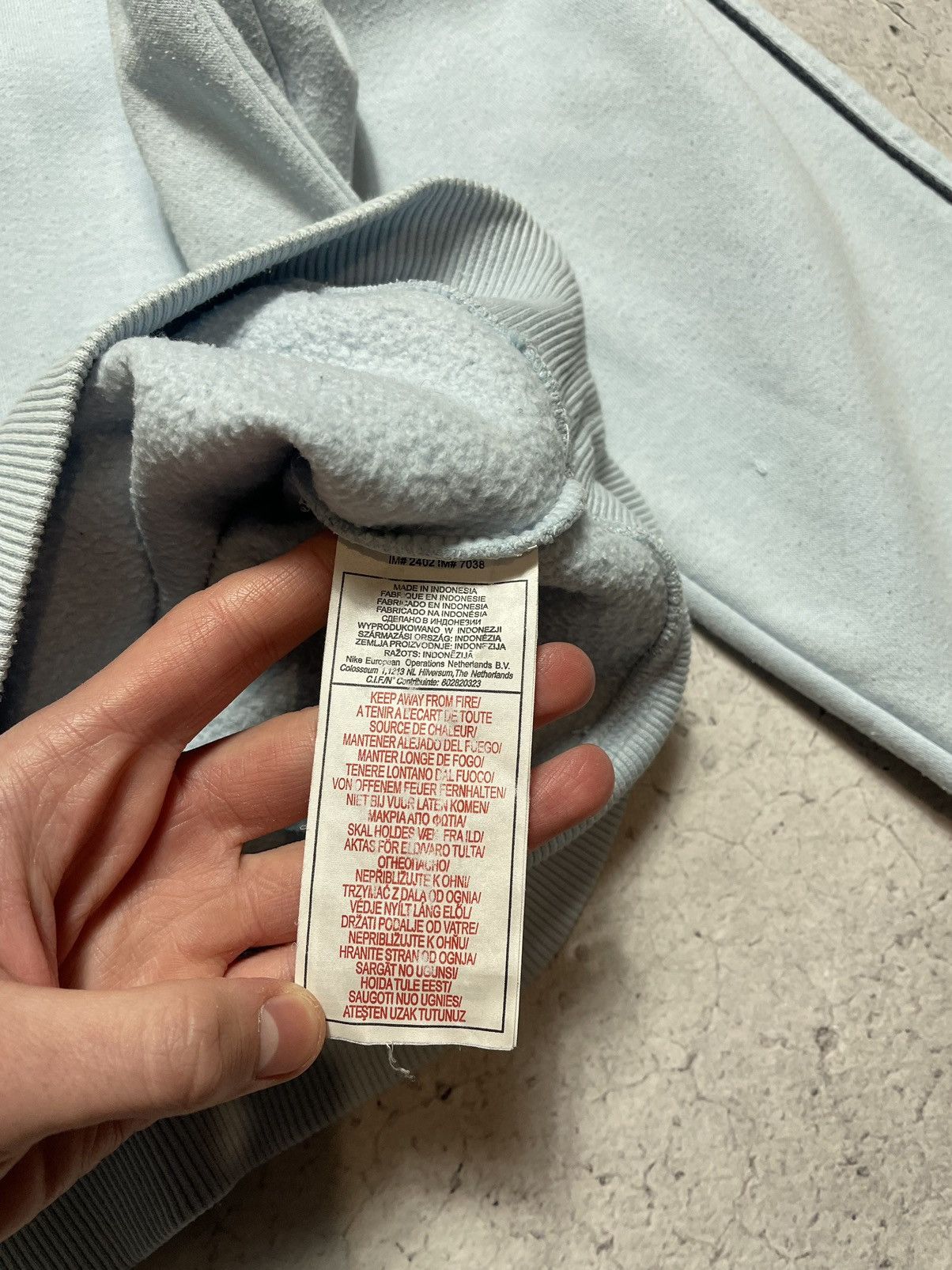 Nike × Vintage Rare Vintage Hype Sweatshirt Nike Big Logo Big Swoosh Y2K Size US M / EU 48-50 / 2 - 8 Thumbnail