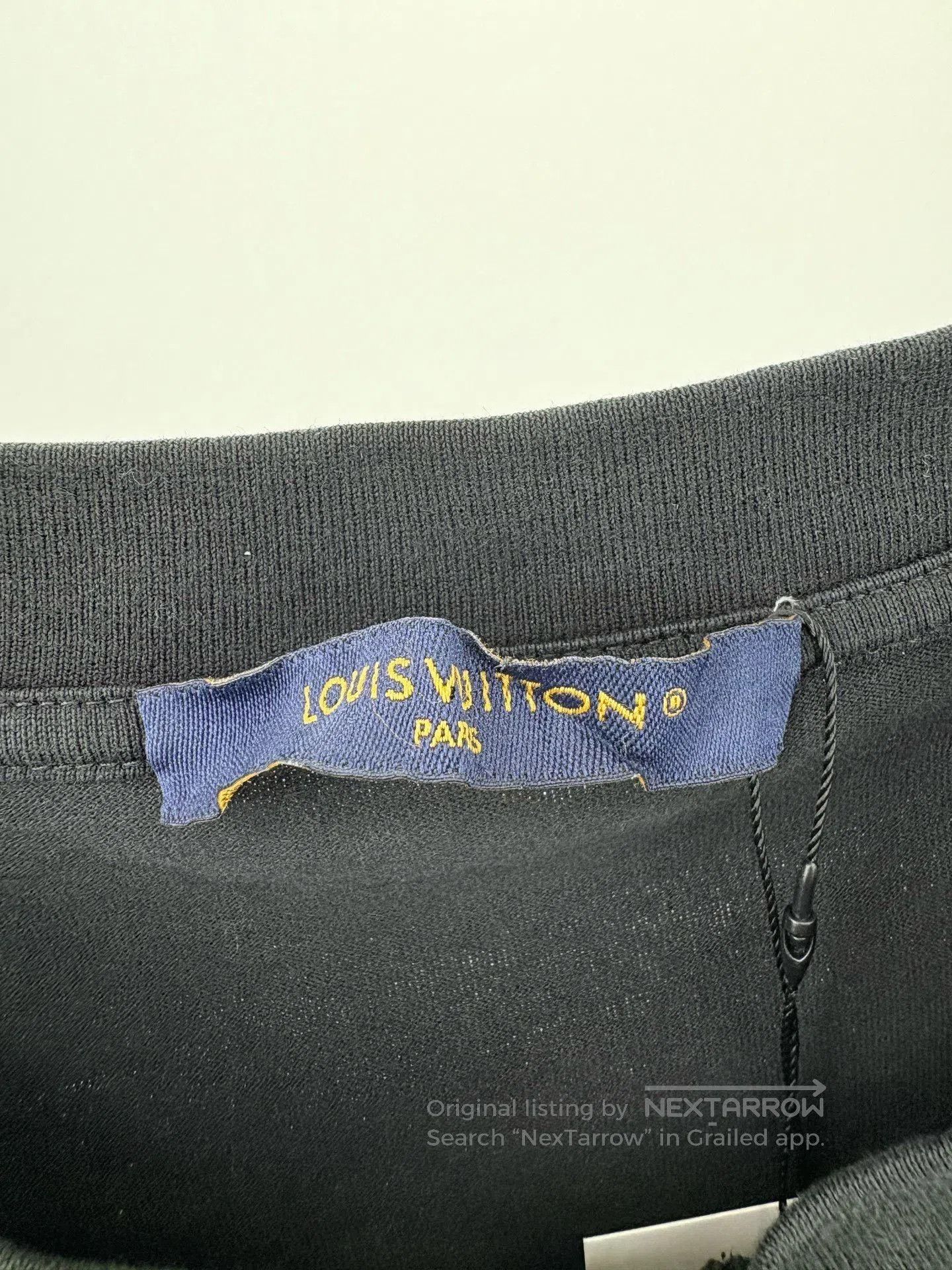 Louis Vuitton Louis Vuitton LV New Full Logo Gradient Tee. Size US XL / EU 56 / 4 - 3 Thumbnail