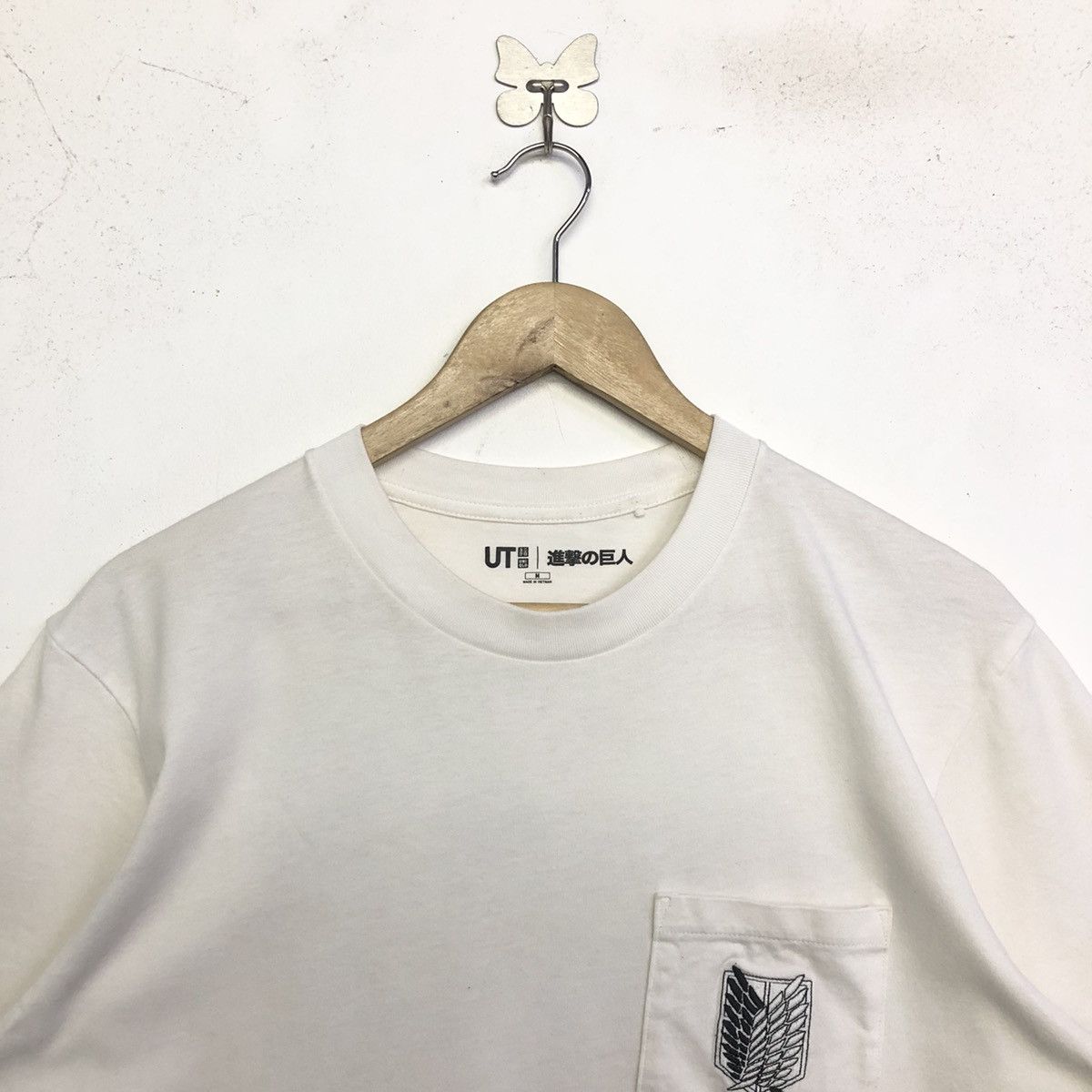 Uniqlo Uniqlo X Attack On Titan Final Season Anime Backhitt Tshirt Size US M / EU 48-50 / 2 - 7 Thumbnail