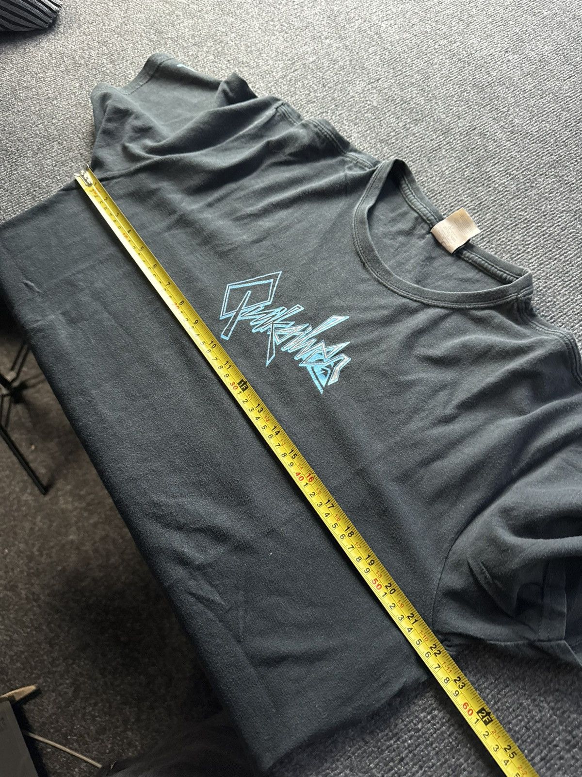 Quiksilver 00s Vintage Quiksilver Graphic Y2K Skate Surf T Shirt Size US L / EU 52-54 / 3 - 16 Thumbnail