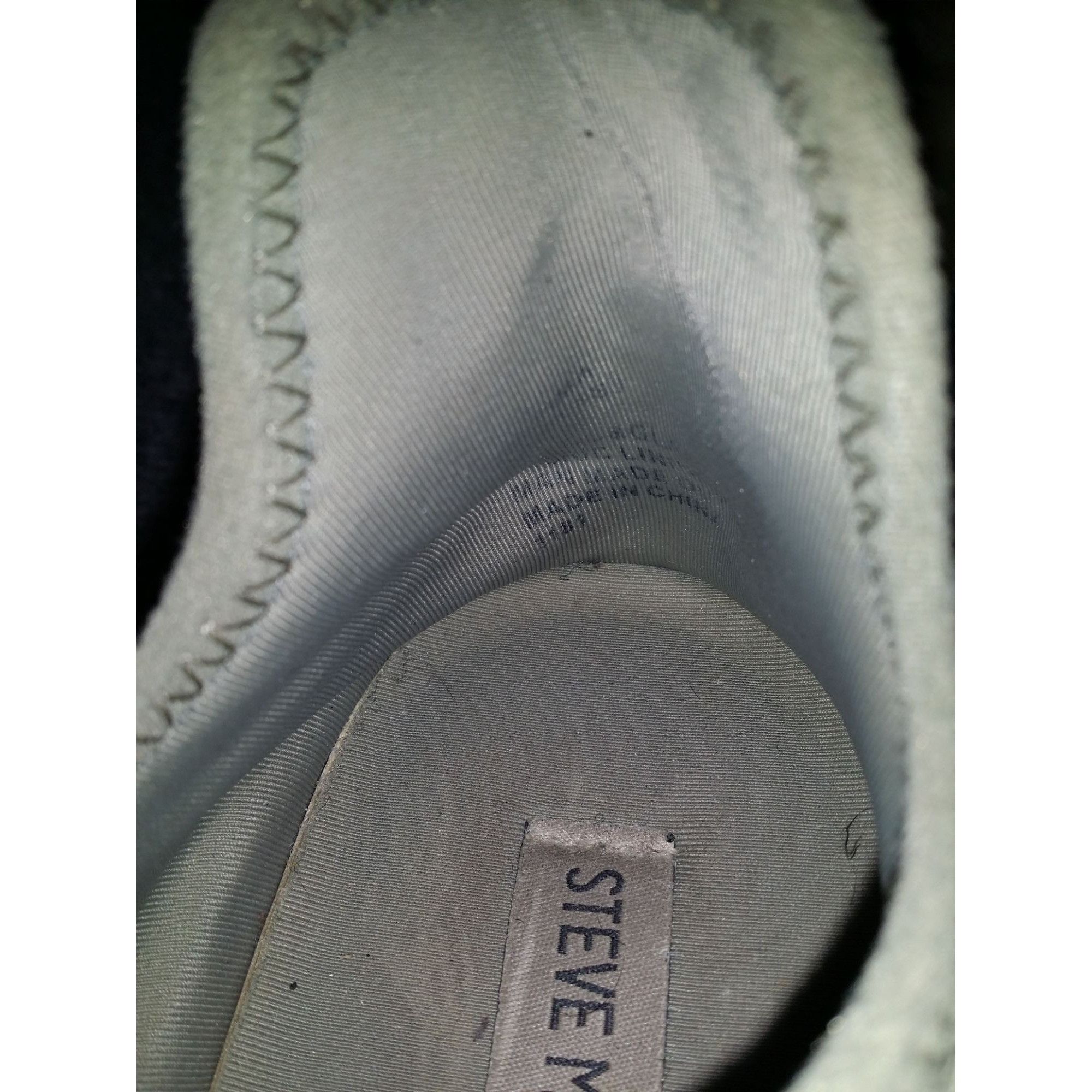 Steve Madden Steve Madden SM NY90 Green Rhinestone Maxima Sneaker Women S Size US 9.5 / IT 39.5 - 9 Thumbnail