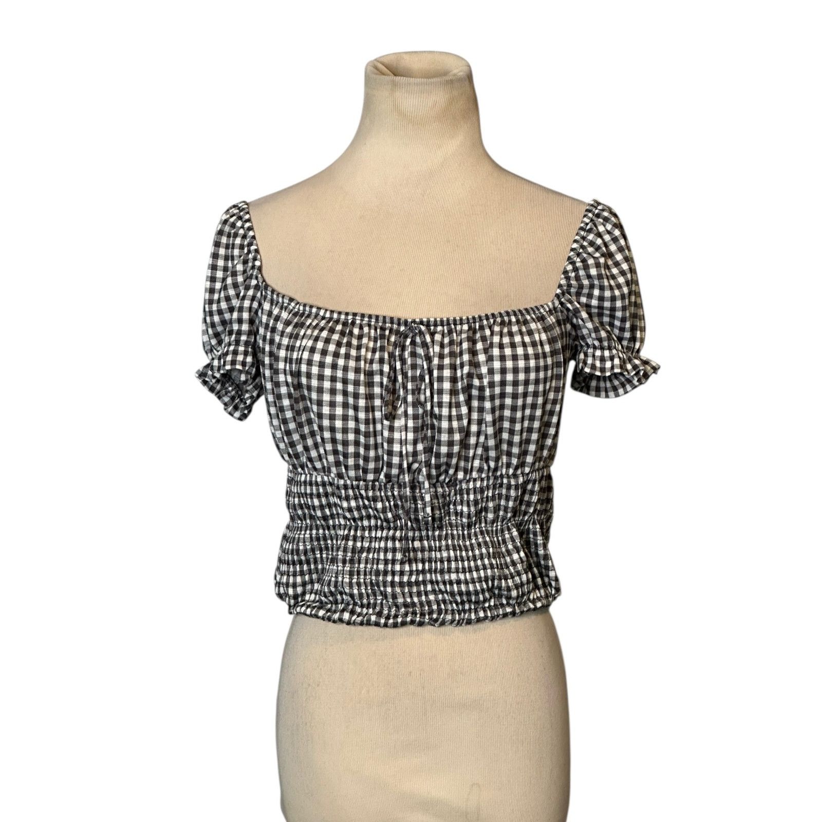 Bershka Bershka black white check short sleeves peasant top size m Size M / US 6-8 / IT 42-44 - 1 Thumbnail