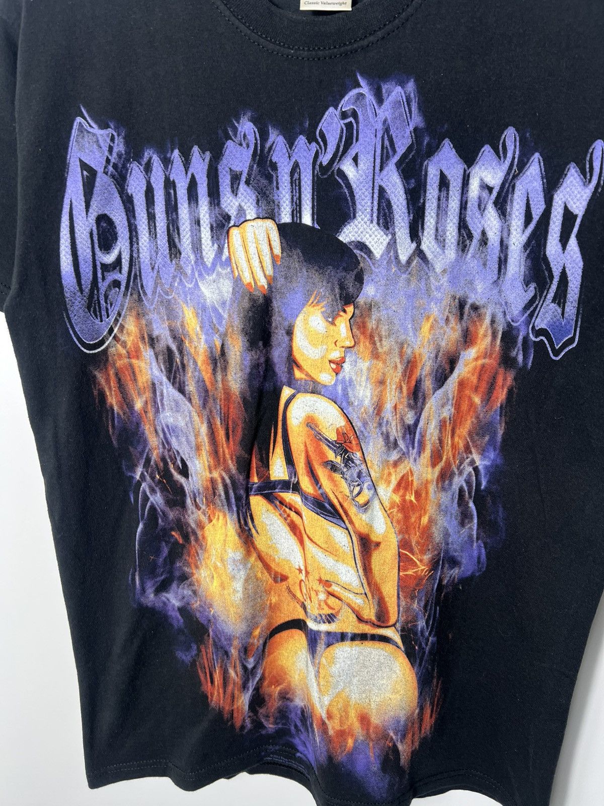 Guns N' Roses Vintage Guns N Roses Band Rock Tour Hot Sexy Girl T-shirt Size US S / EU 44-46 / 1 - 2 Thumbnail