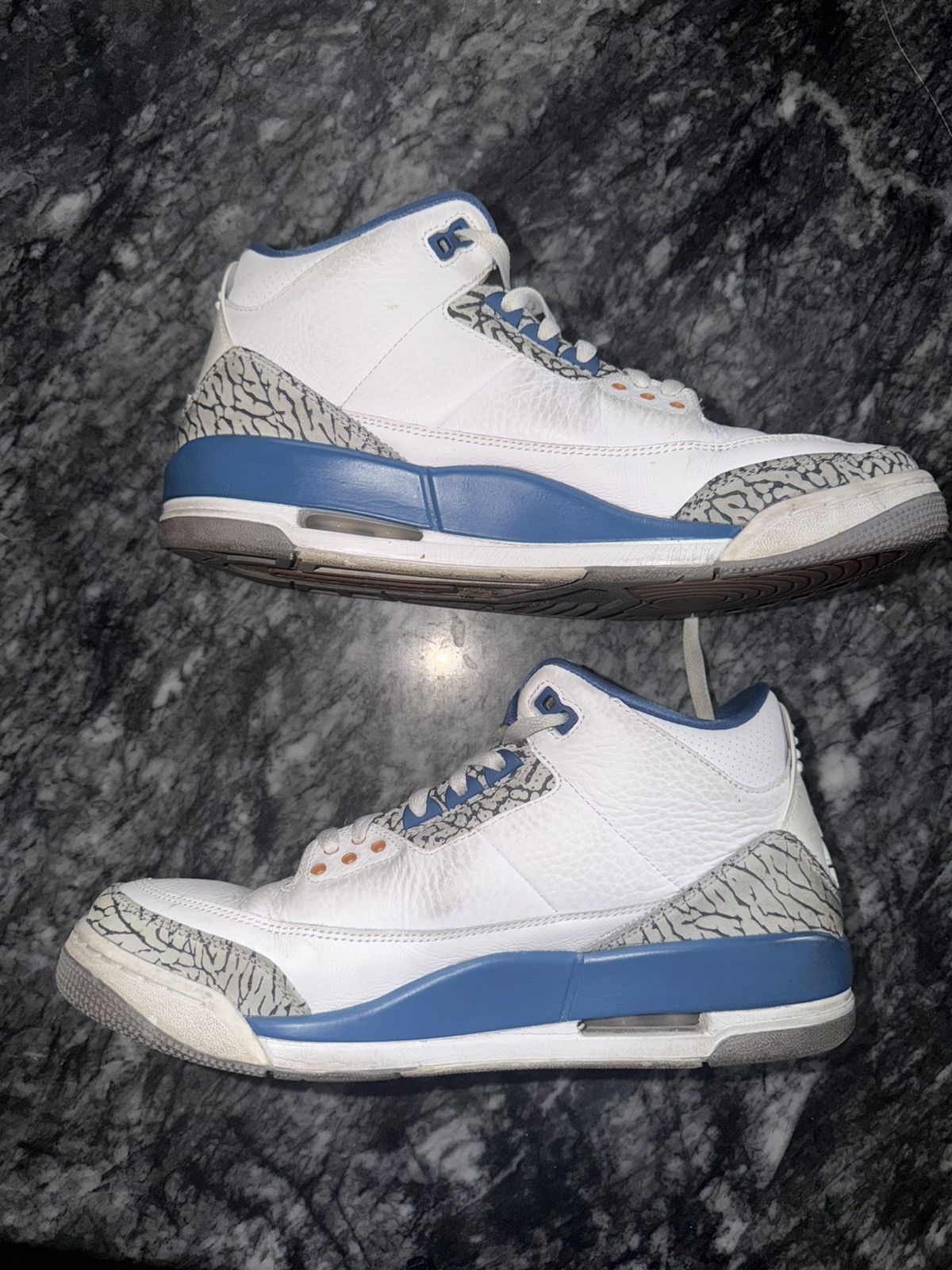 Jordan Brand Nike Air Jordan 3 Retro Wizards CT8532-148 White True Blue Size US 10.5 / EU 43-44 - 1 Thumbnail
