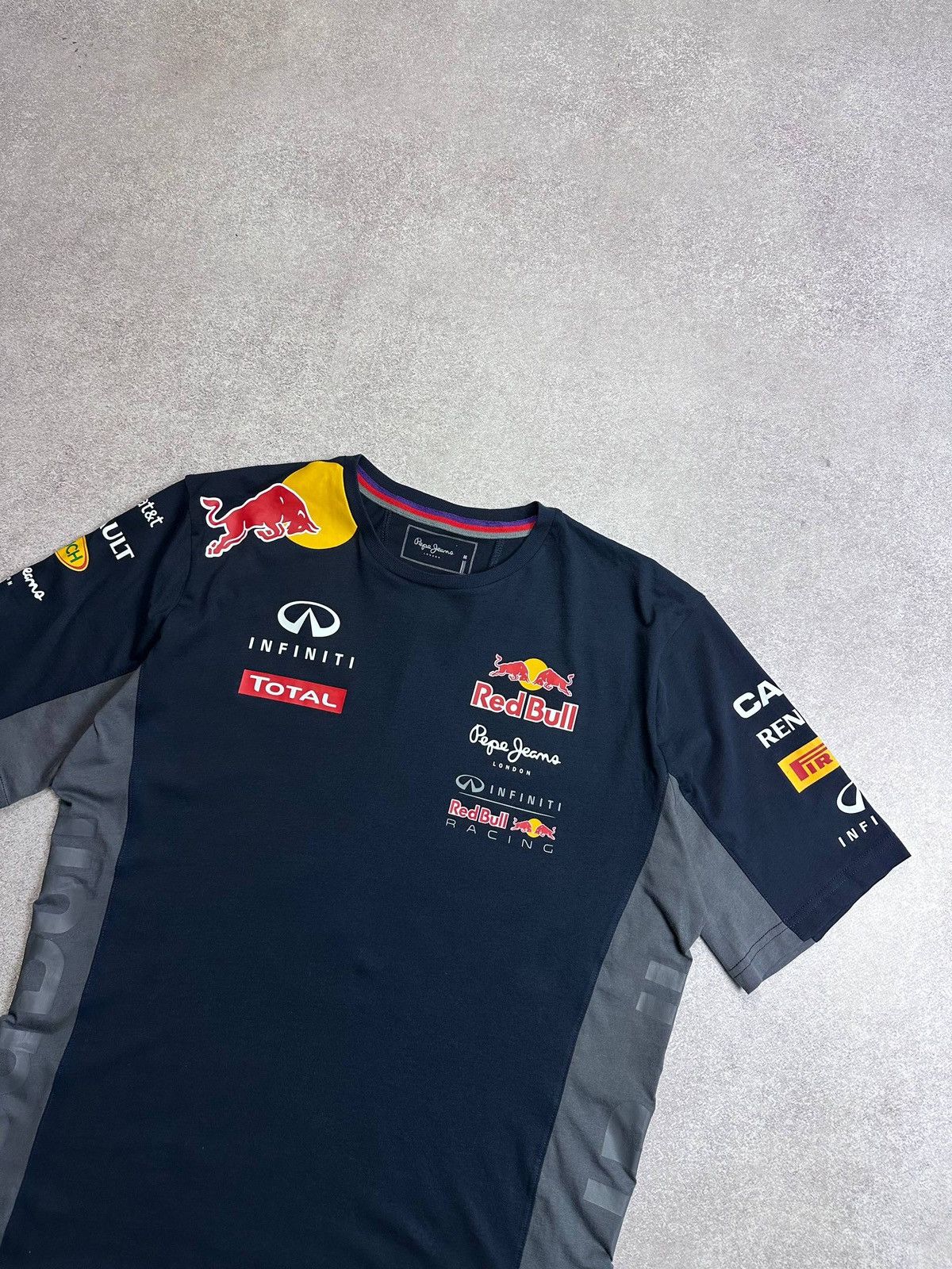 Pepe Jeans Vintage Pepe Jeans F-1 Racing Red Bull T-shirt M Size US M / EU 48-50 / 2 - 4 Thumbnail