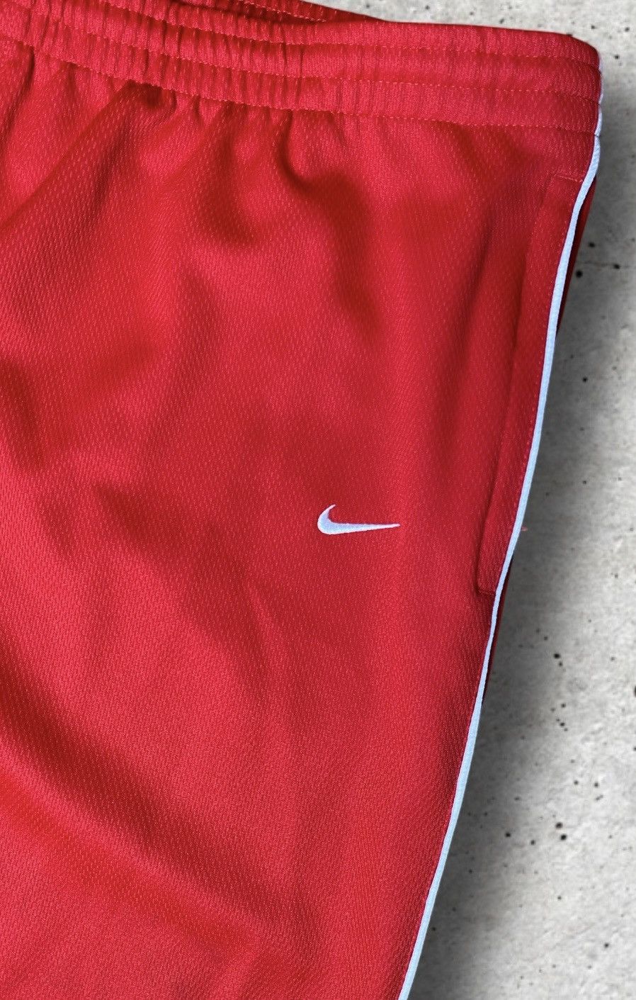 Nike Nike Vintage Track Pants Red Trainingshose Joggers Men‘s Size US 44 / EU 60 - 3 Thumbnail
