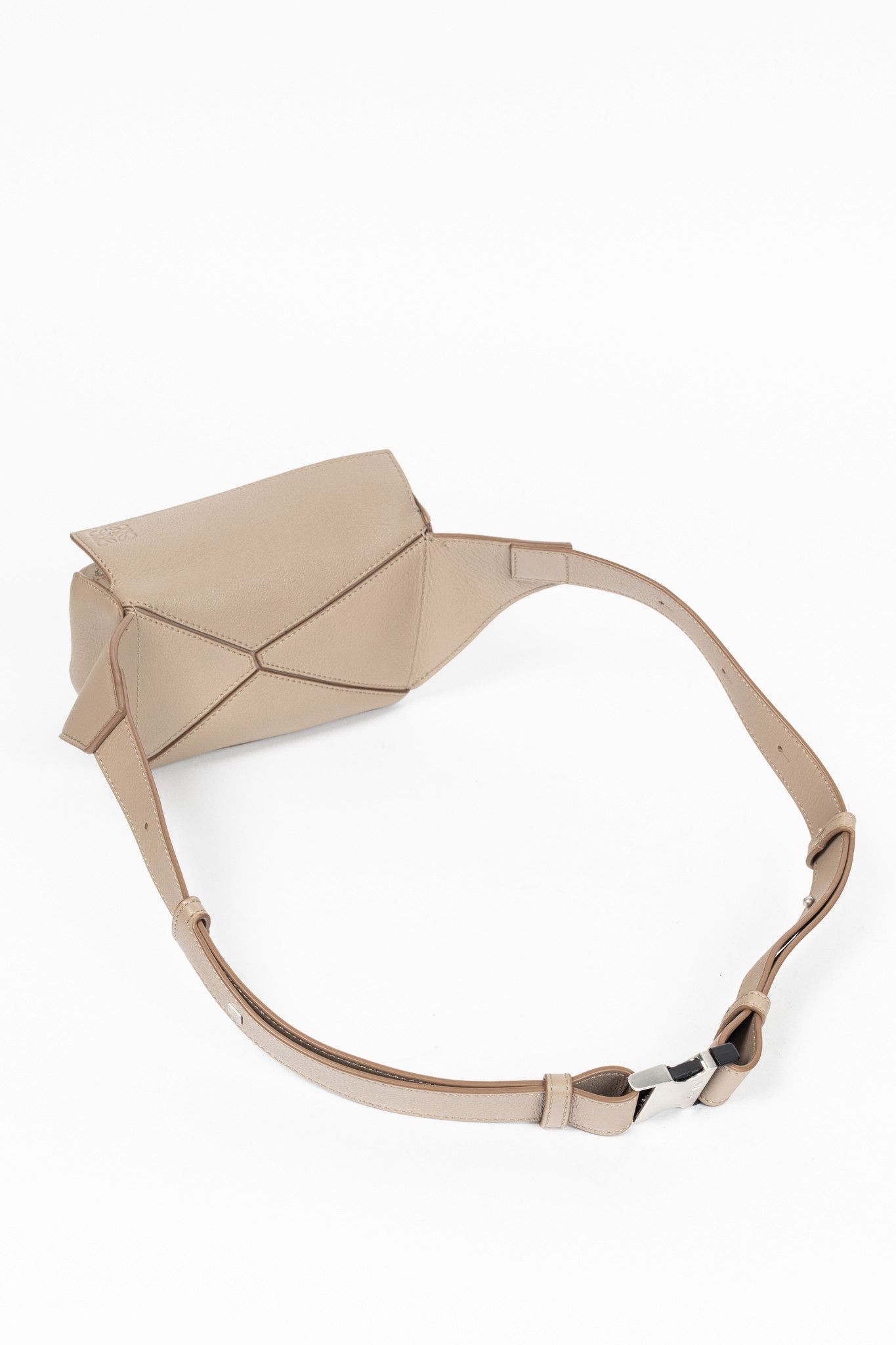 Loewe Loewe Mini Puzzle Sand Classic Calfskin Bumbag Size ONE SIZE - 6 Thumbnail