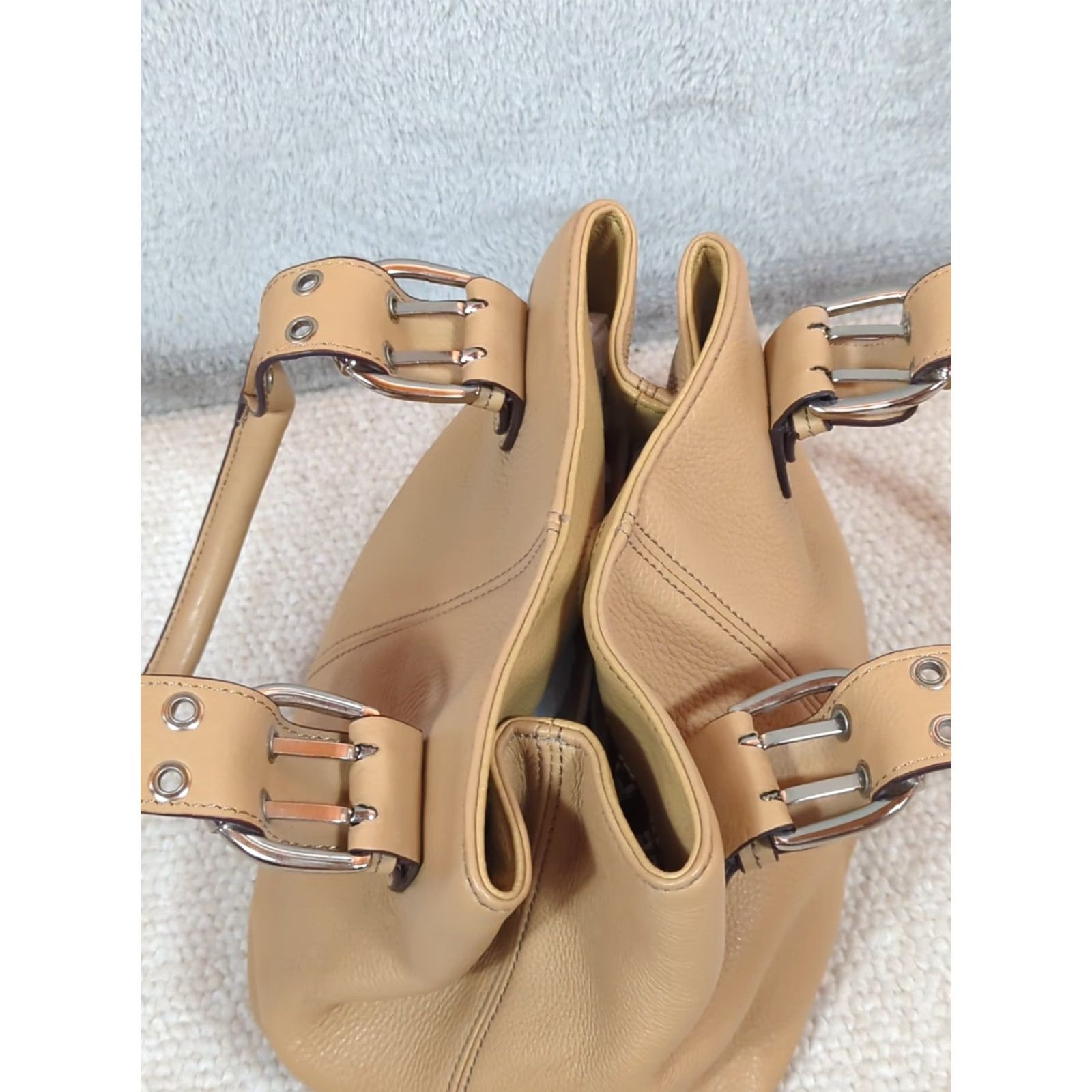 Doublet TIGNANELLO PERFECT 10 TOTE Satchel Handbag Tan Pebbled Leather Double Handles Casual Womens Small 90s Classic Designer Brown Lining Silver Hardware Size ONE SIZE - 4 Thumbnail