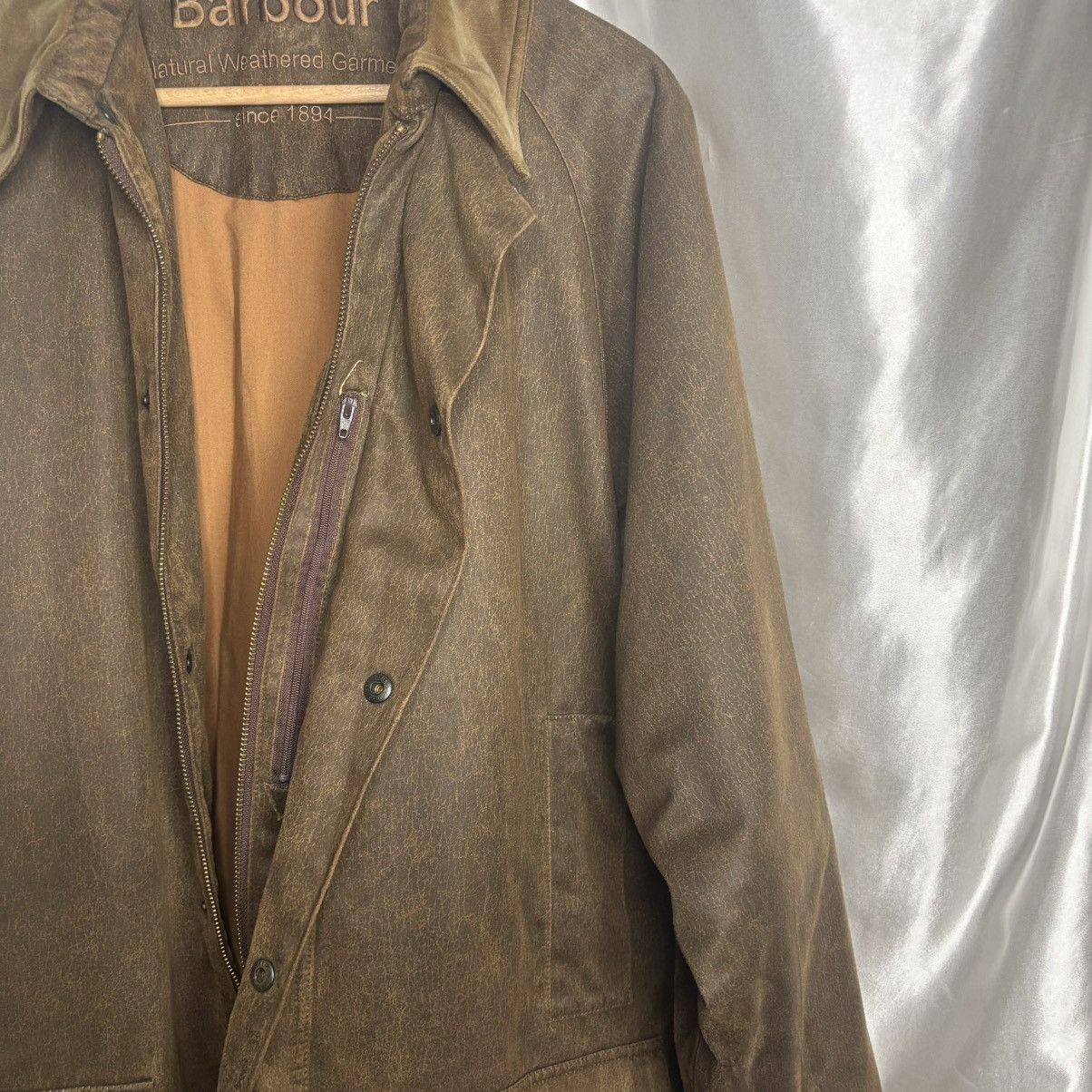 Barbour Waxed Barbour jacket waterproof natural weathered garment Size US M / EU 48-50 / 2 - 8 Thumbnail