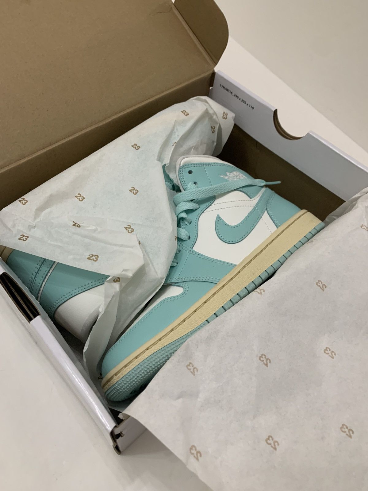 Jordan Brand AIR JORDAN 1 MID Size US 6 / IT 36 - 20 Thumbnail