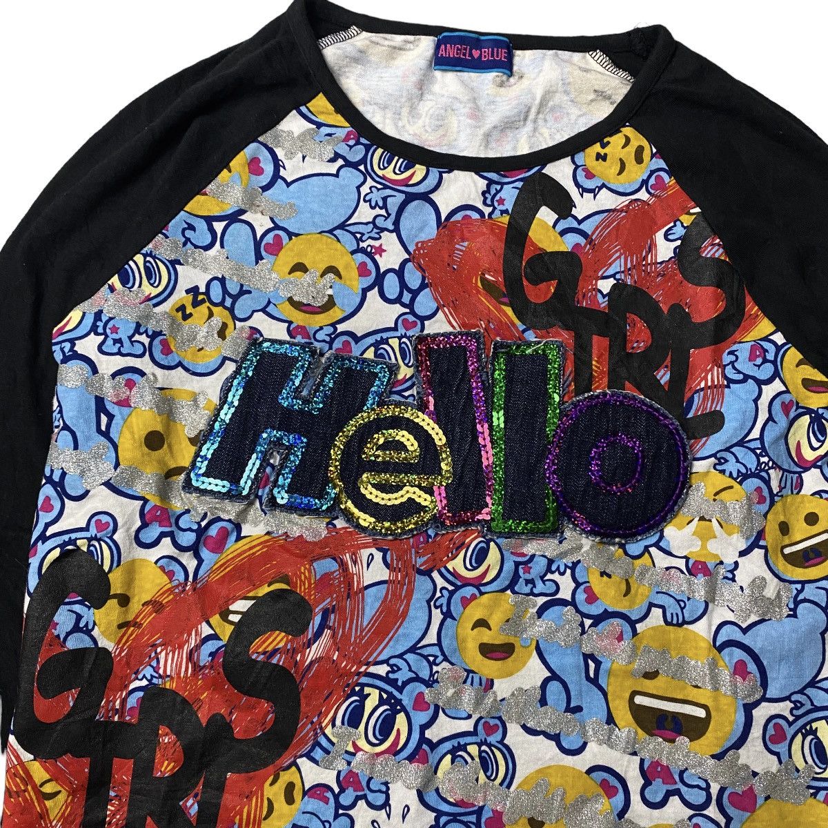 Angel Blue 2000's Angel Blue Cuteness Overload Emojis LS Size US S / EU 44-46 / 1 - 3 Thumbnail