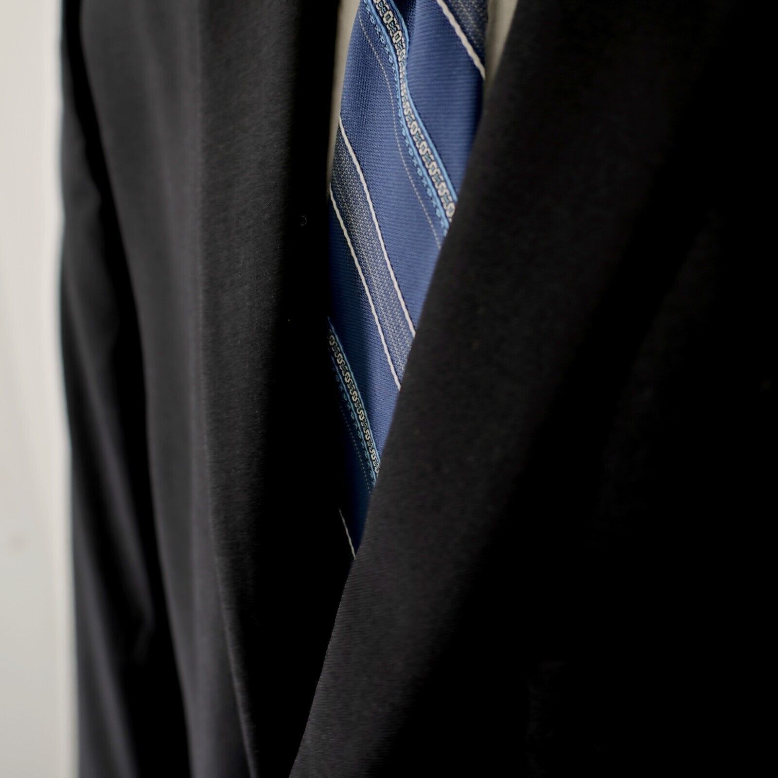 Calvin Klein Calvin Klein Wool Black 2 Button Blazer 46L Or Slim Fit 48L Size 46L - 3 Thumbnail
