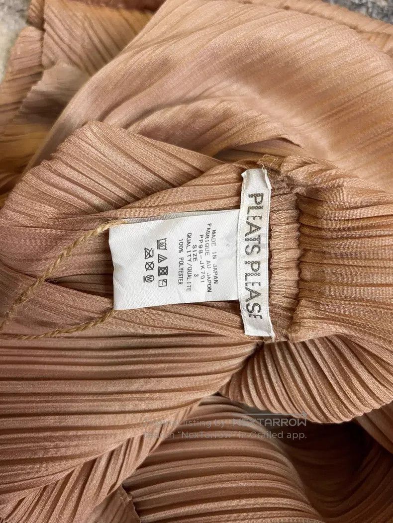 Issey Miyake Issey Miyake Salmon Pink Horizontal Pleated Long Sleeve To Size L / US 10 / IT 46 - 9 Thumbnail
