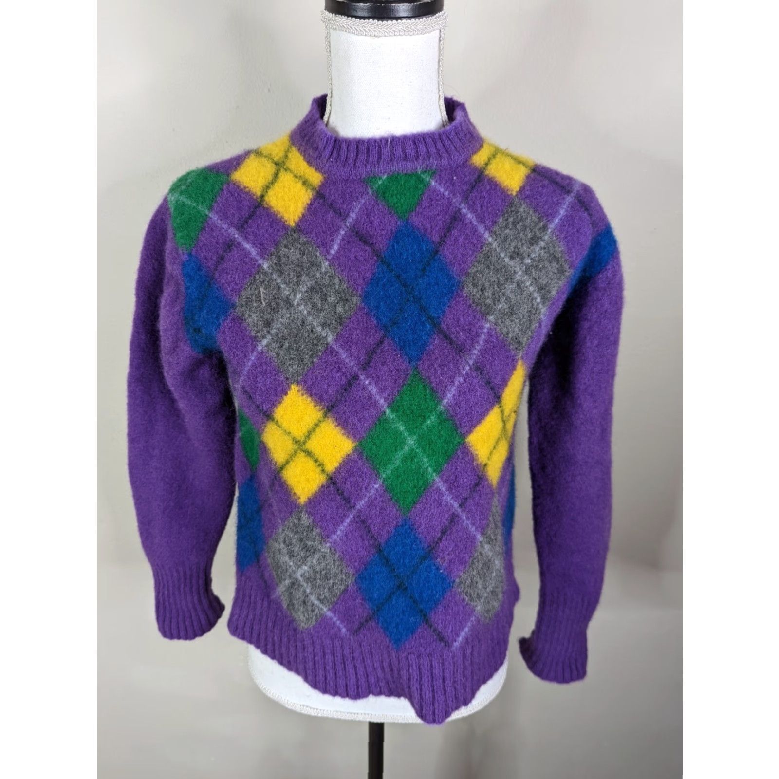 Vintage VINTAGE Derby Sweater Wool Purple Argyle Crewneck Jumper Women's Small S8C Pullover 80s USA Shirt? Size S / US 4 / IT 40 - 3 Thumbnail