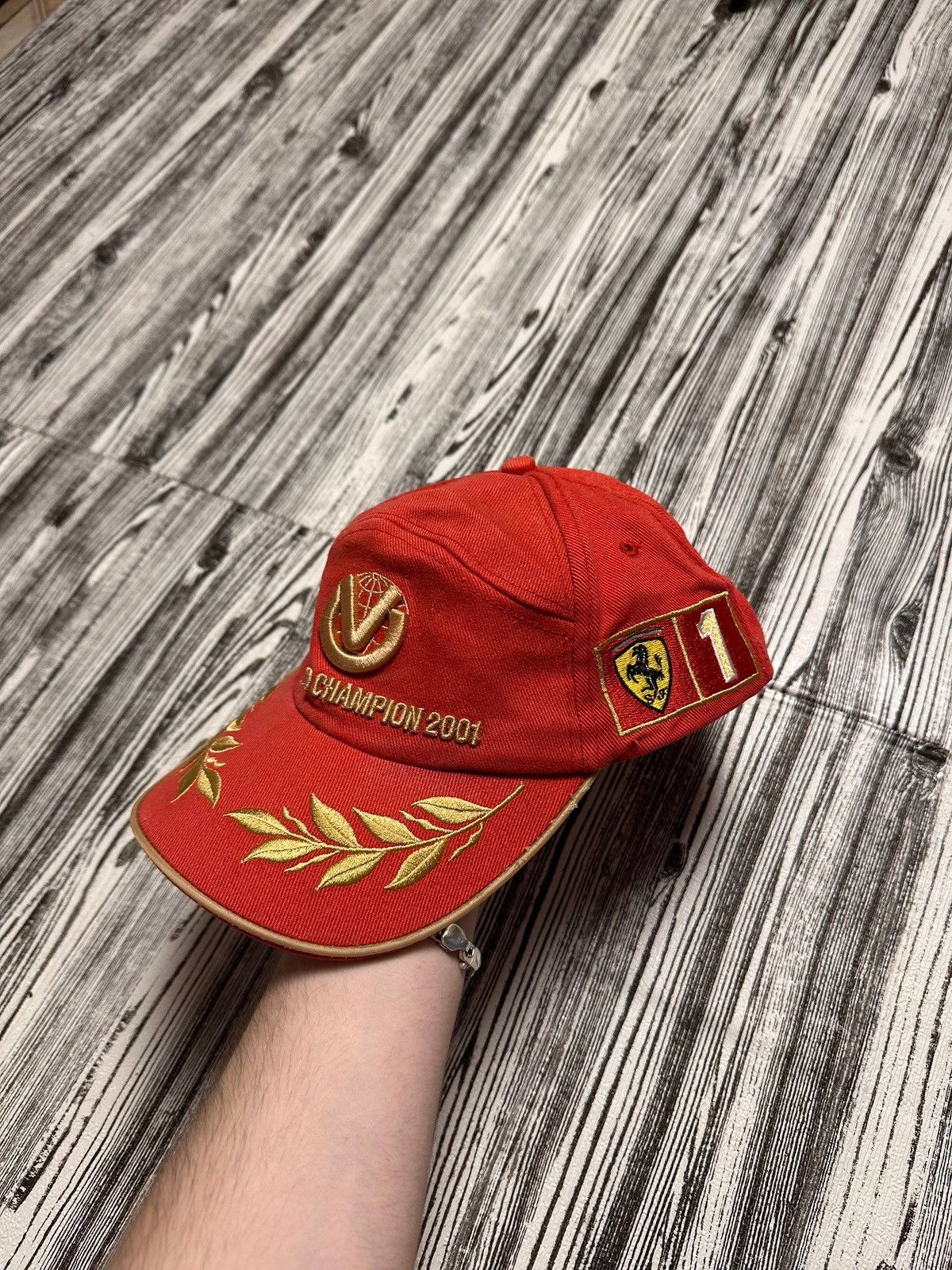 Vintage Michael Schumacher Collection Ferrari F1 World Champion 2001 Size ONE SIZE - 1 Thumbnail