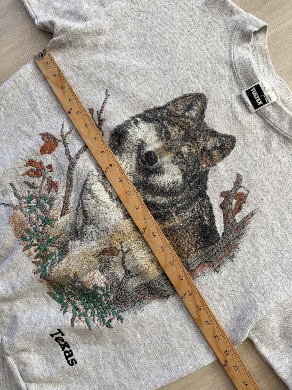 Vintage Vintage 90s Texas Gray Wolf Graphic Sweater Sz XL Size US XL / EU 56 / 4 - 4 Thumbnail