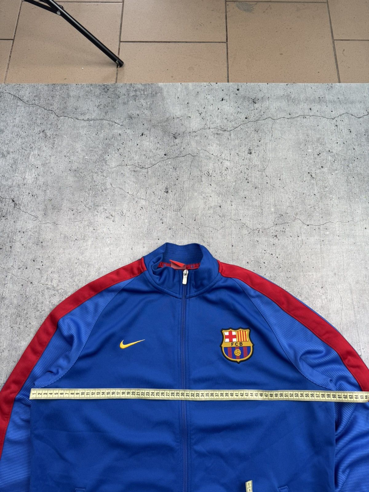 Nike Vintage Nike Barcelona Track Jacket Soccer Football Y2K Size US XL / EU 56 / 4 - 3 Thumbnail