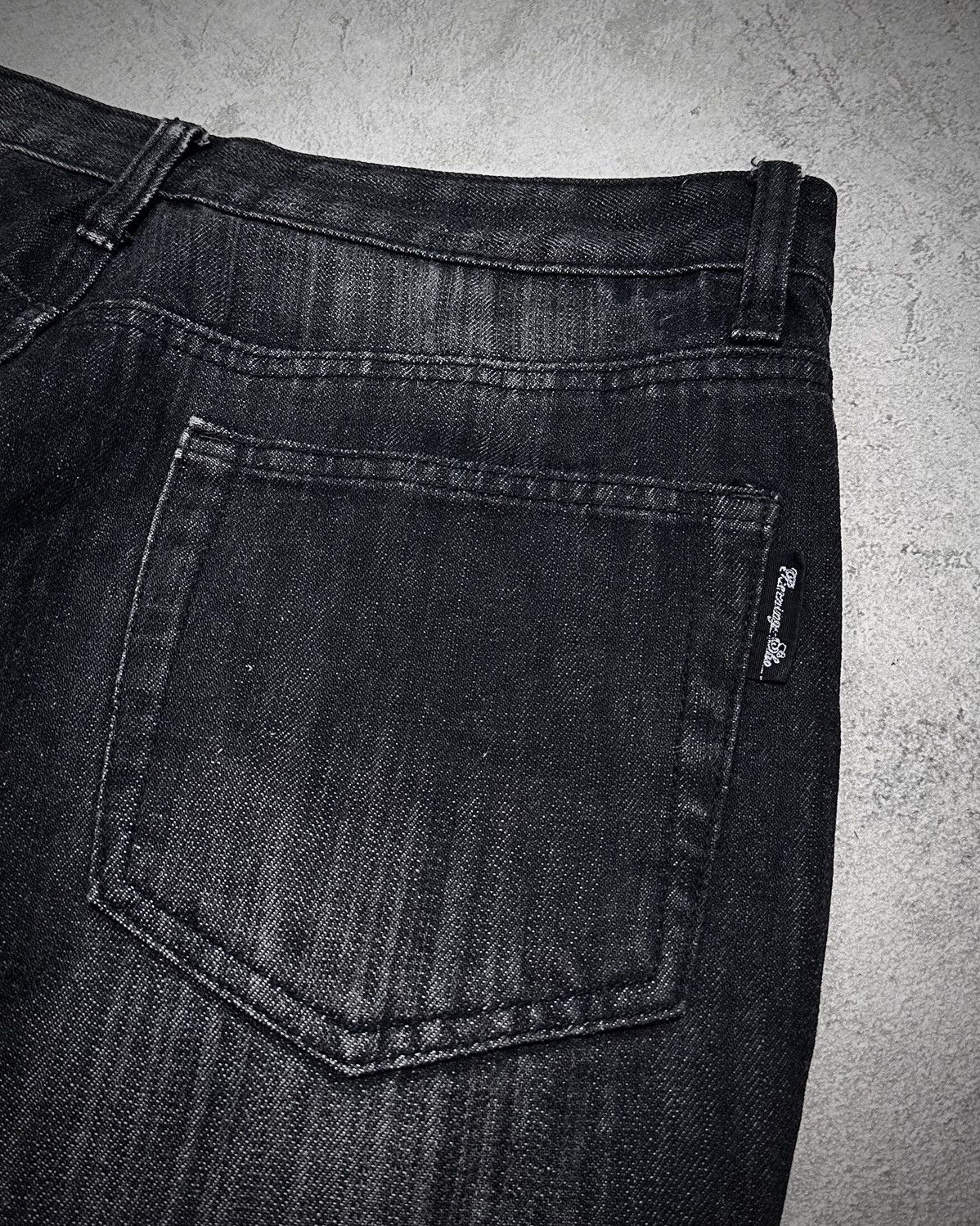 Japanese Brand 2000s Bernings Sho Studded Distressed Jeans Size US 33 - 7 Thumbnail