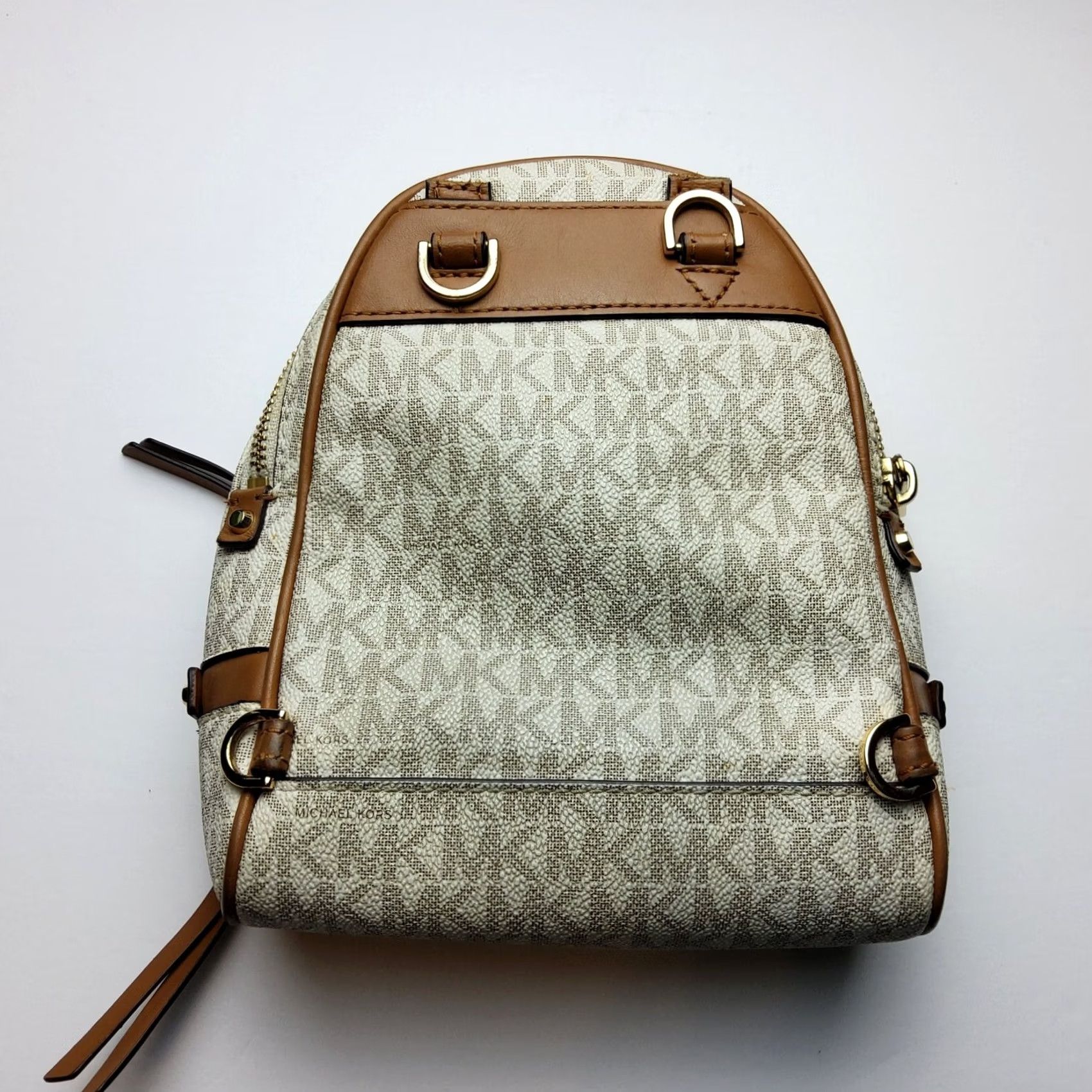 Michael Kors VINTAGE Michael Kors MK Signature Mini Backpack Women Mini Leather Multicolor 8x7x3 Straps Not Included Women Size ONE SIZE - 3 Thumbnail