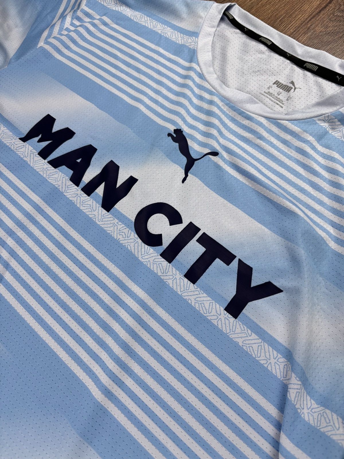 Puma Manchester United FC Training Jersey Shirt Puma Size XL Size US XL / EU 56 / 4 - 3 Thumbnail