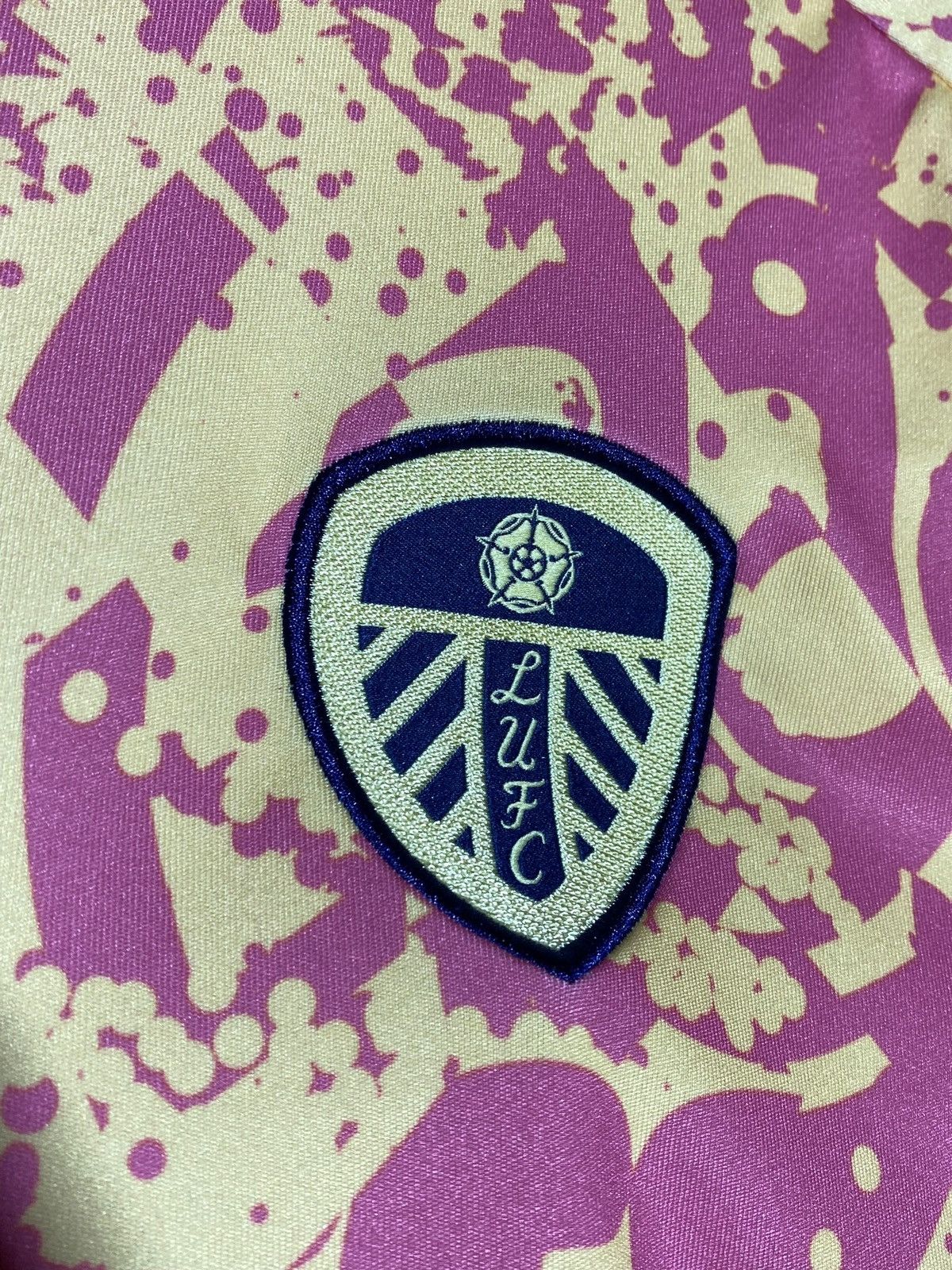 Adidas Adidas Leeds United 2023 2024 Third Football Shirt Size US XL / EU 56 / 4 - 6 Thumbnail