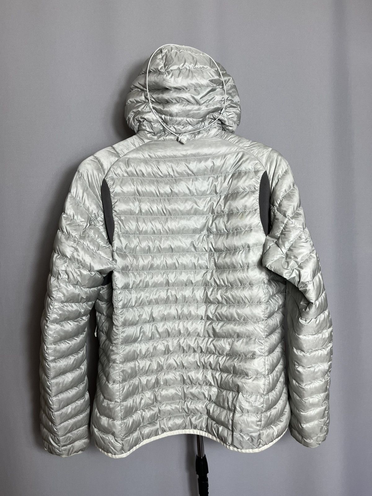 Haglofs Haglöfs Essens Down Hood Silver Womans Jacket Down 800 Size XL / US 12-14 / IT 48-50 - 9 Thumbnail