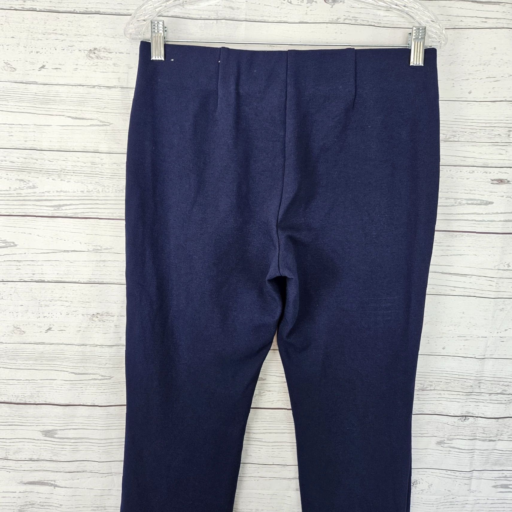 Vintage VINTAGE? No, it's not vintage. Chico's women's ankle pants size 4 blue pull on mid rise knit ponte pants Size 27" / US 4 / IT 40 - 4 Thumbnail