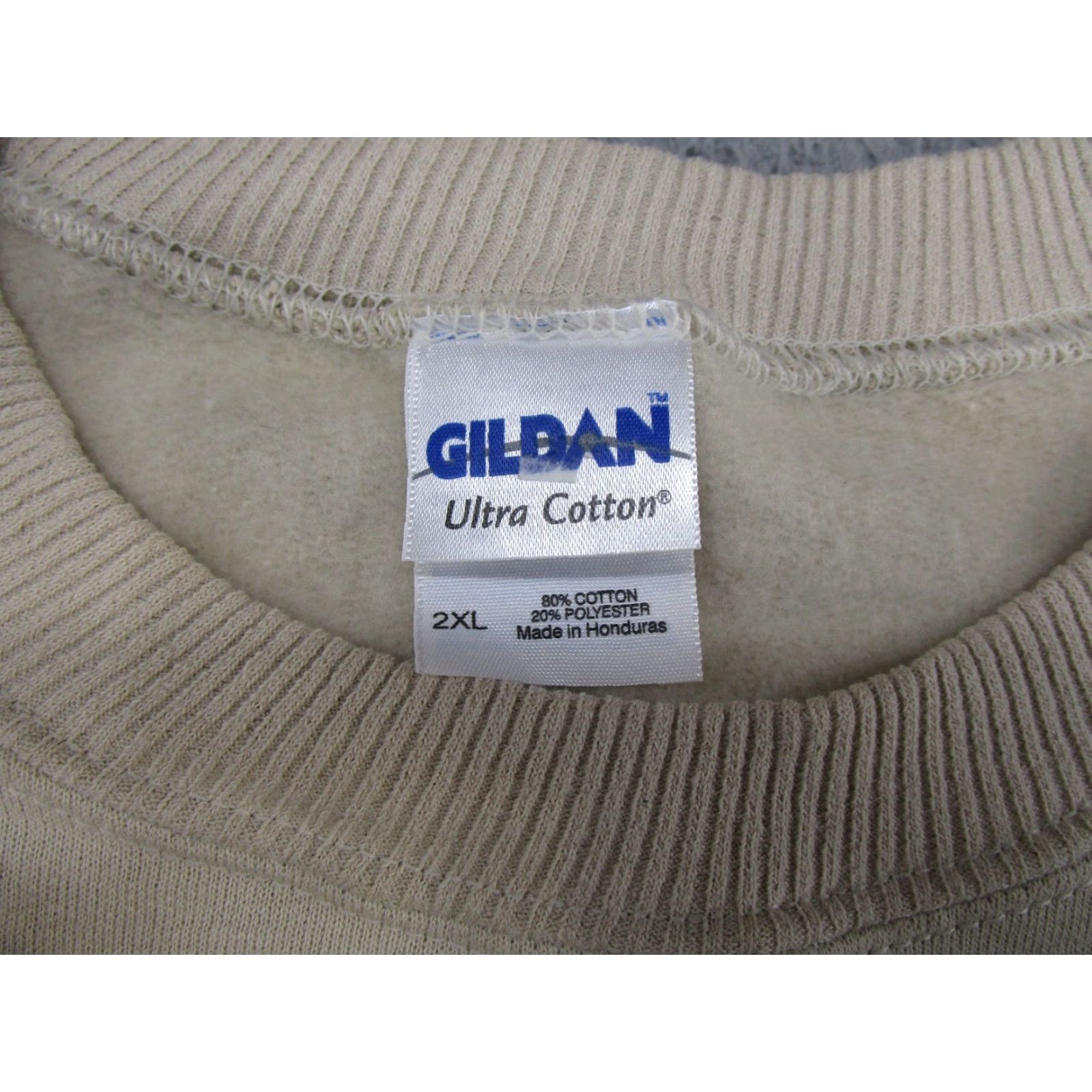 Gildan VTG Y2K Mt La Crosse Wisconsin Ski Snowboard Resort Sweatshirt Mens Size 2XL Beige Cotton Logo Pullover Sweatshirt Winter Sports Mens Size US XXL / EU 58 / 5 - 3 Thumbnail
