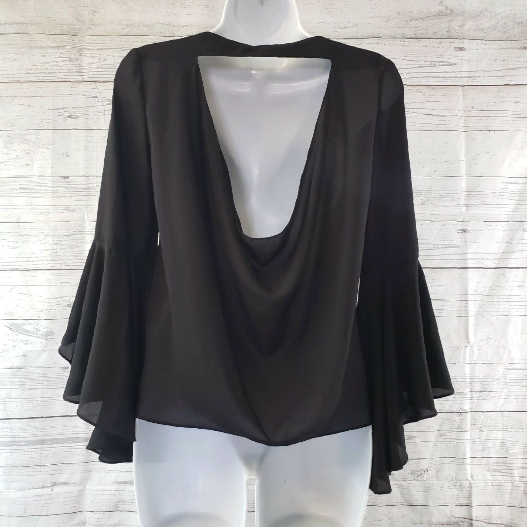 Zara Zara Trafaluc Womens Top XS Solid Black Bell Sleeve Open Back V-Neck Blouse Size XS / US 0-2 / IT 36-38 - 3 Thumbnail
