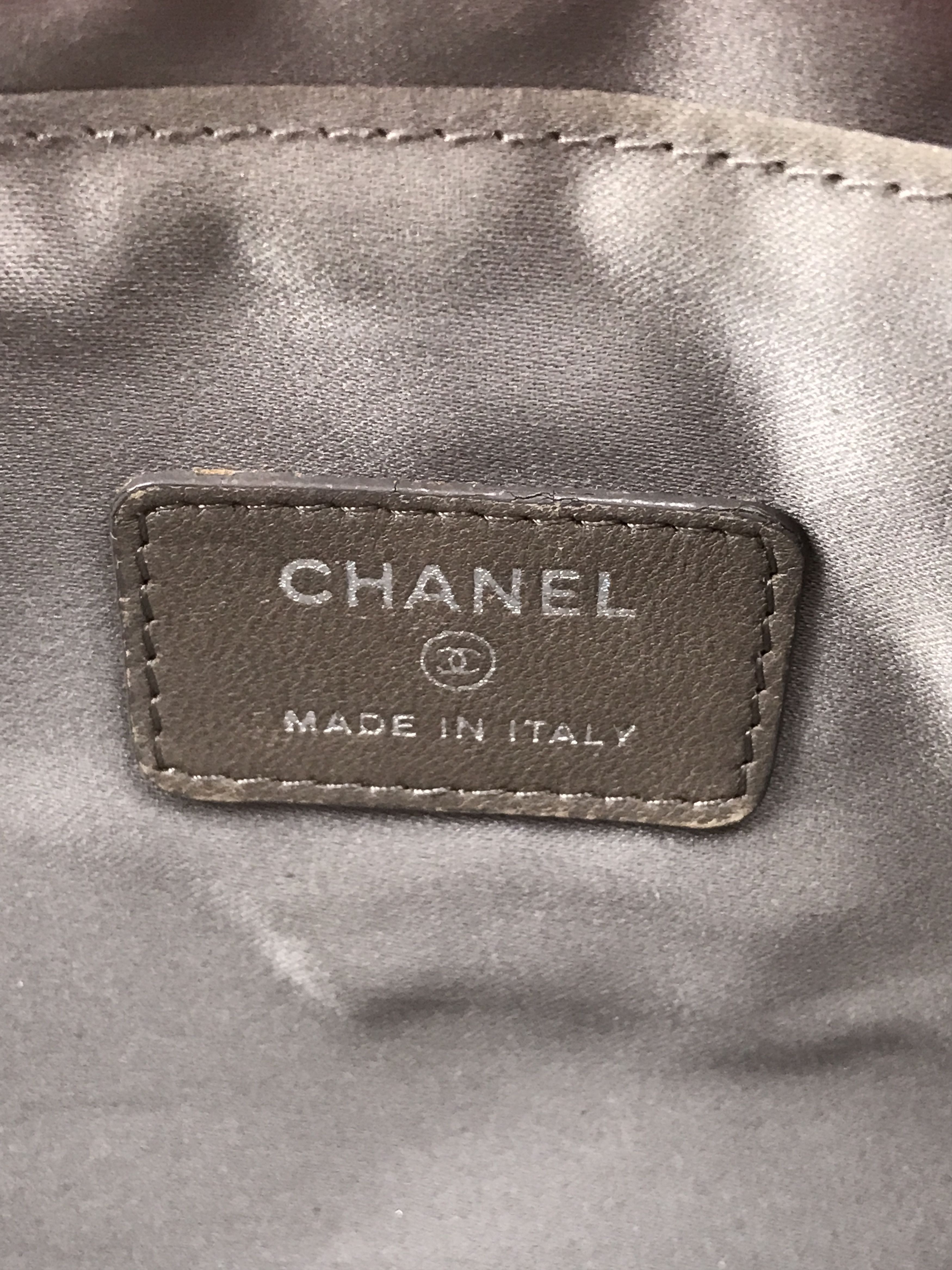 Chanel Chanel Embossed Lucky Symbols Bag With Silver Hardware Size ONE SIZE - 10 Thumbnail