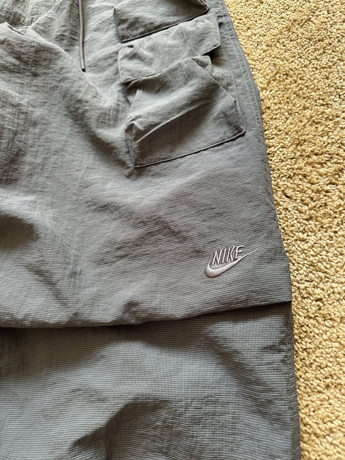 Nike Nike tech pack parachute cargo jogger pants M gray Size US 32 / EU 48 - 3 Thumbnail