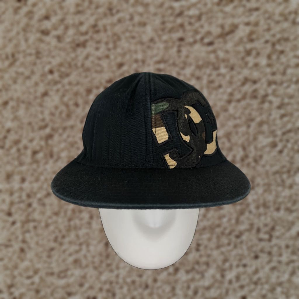Vintage DC Shoes Hat Cap Fitted Adult Large Black Green Camo Flexfit Cotton Blend Skate - Baseball Cap Mens" Size ONE SIZE - 1 Thumbnail