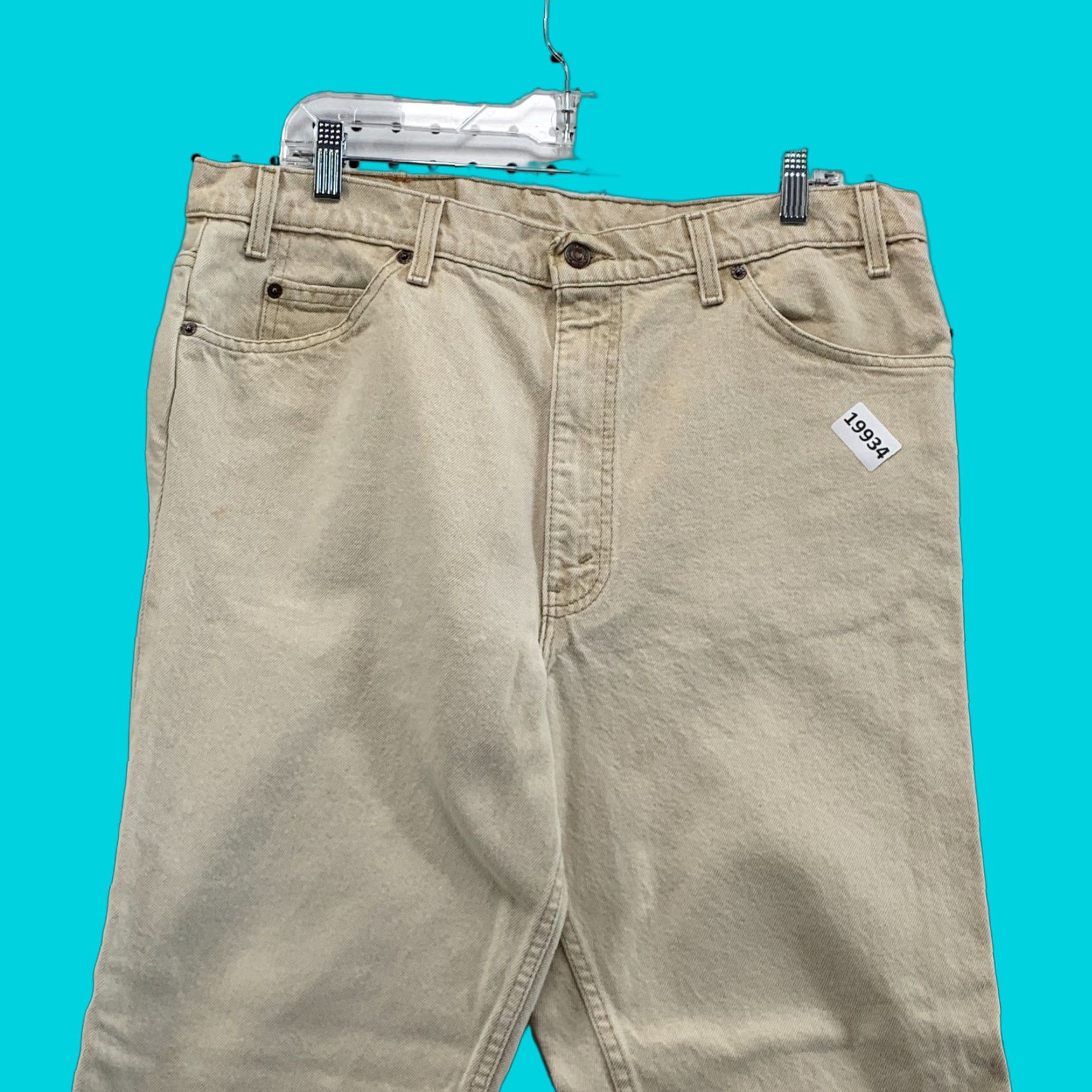 Levi's VINTAGE Levi's 550 Jeans Beige Denim Relaxed Tapered 38 36 Inseam 29 USA Men Regular Jeans Size US 38 / EU 54 - 1 Thumbnail