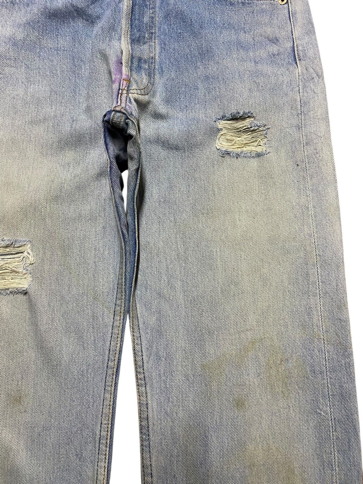Levi's Vintage Clothing Vintage Levis 501 80s Grunge Distressed Loose Jeans Size US 29 - 8 Thumbnail