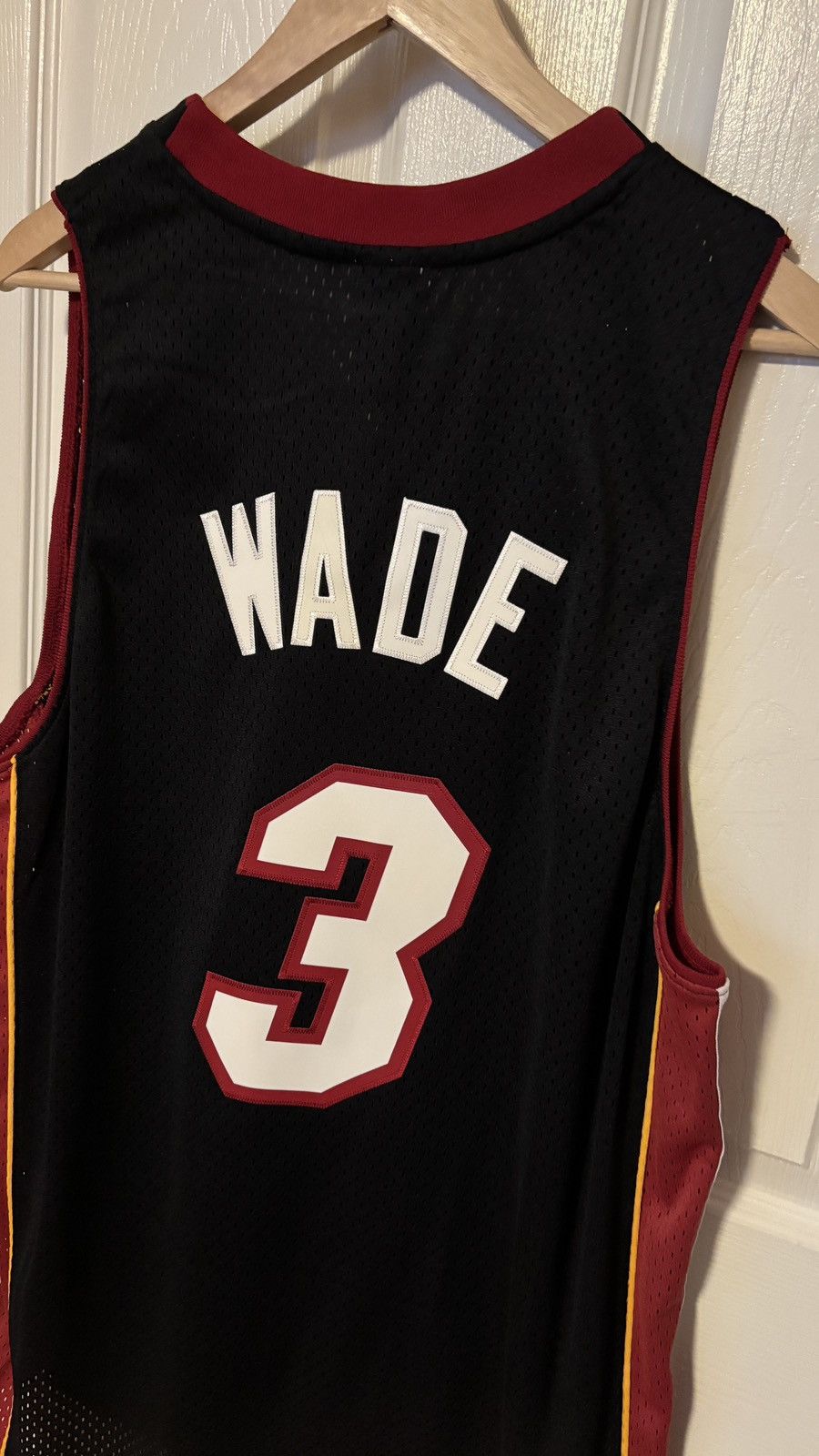 Adidas BRAND NEW D WADE MIAMI HEAT JERSEY SZ LARGE OG BLACK Size US L / EU 52-54 / 3 - 1 Thumbnail