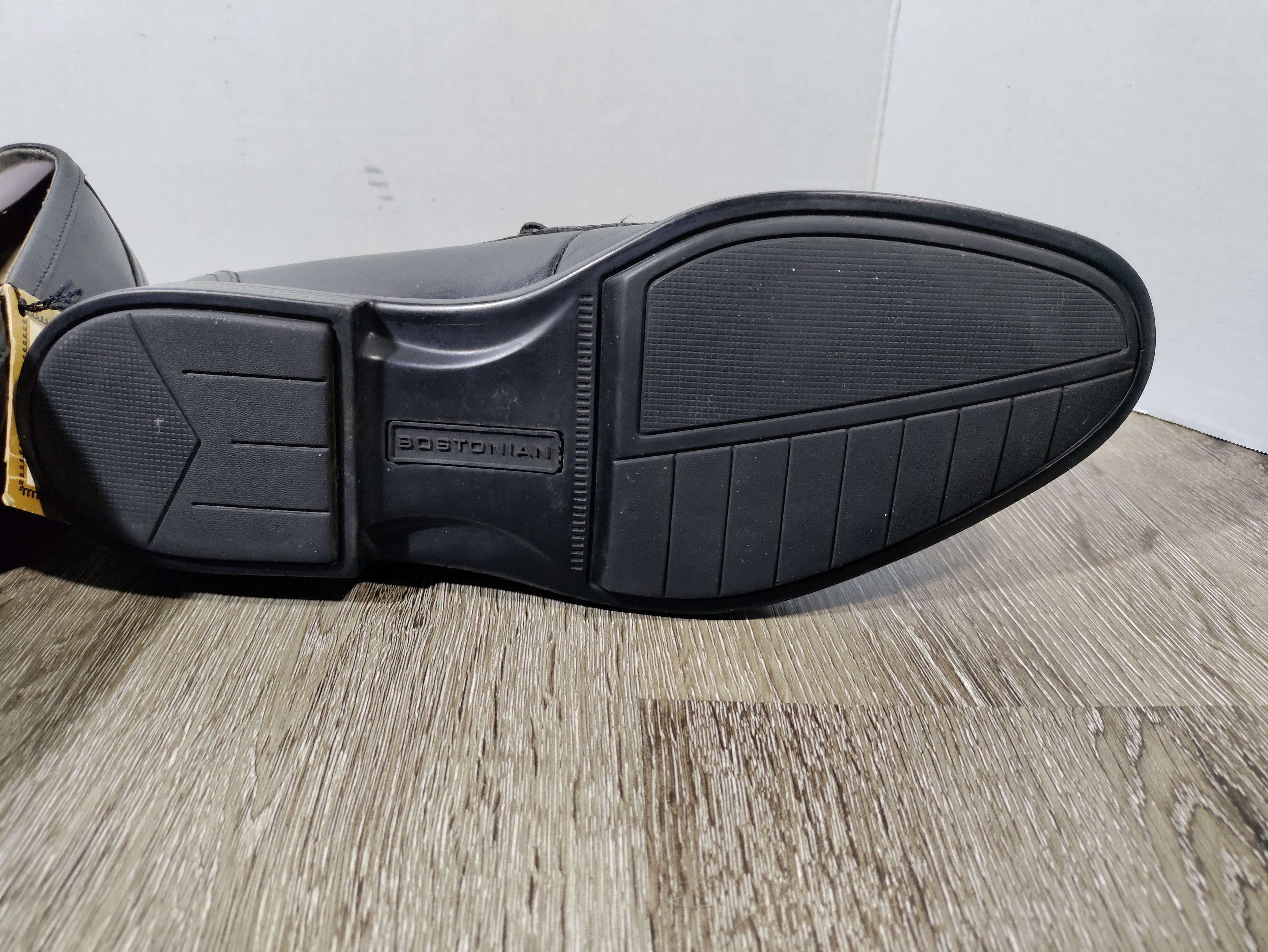 Bostonian Bostonian Men's Oxford Loafers size 10M Size US 10 / EU 43 - 8 Thumbnail