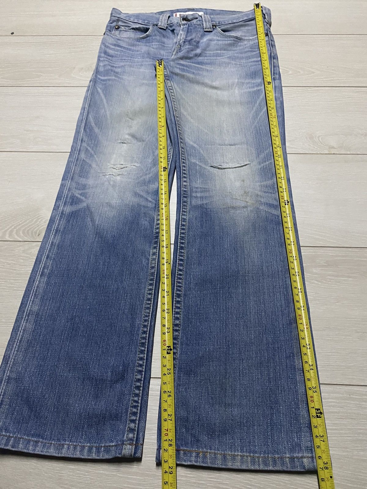 Levi's Vintage Levis 511 Faded Wash Slim Fit Distressed Jeans Size US 29 - 15 Thumbnail