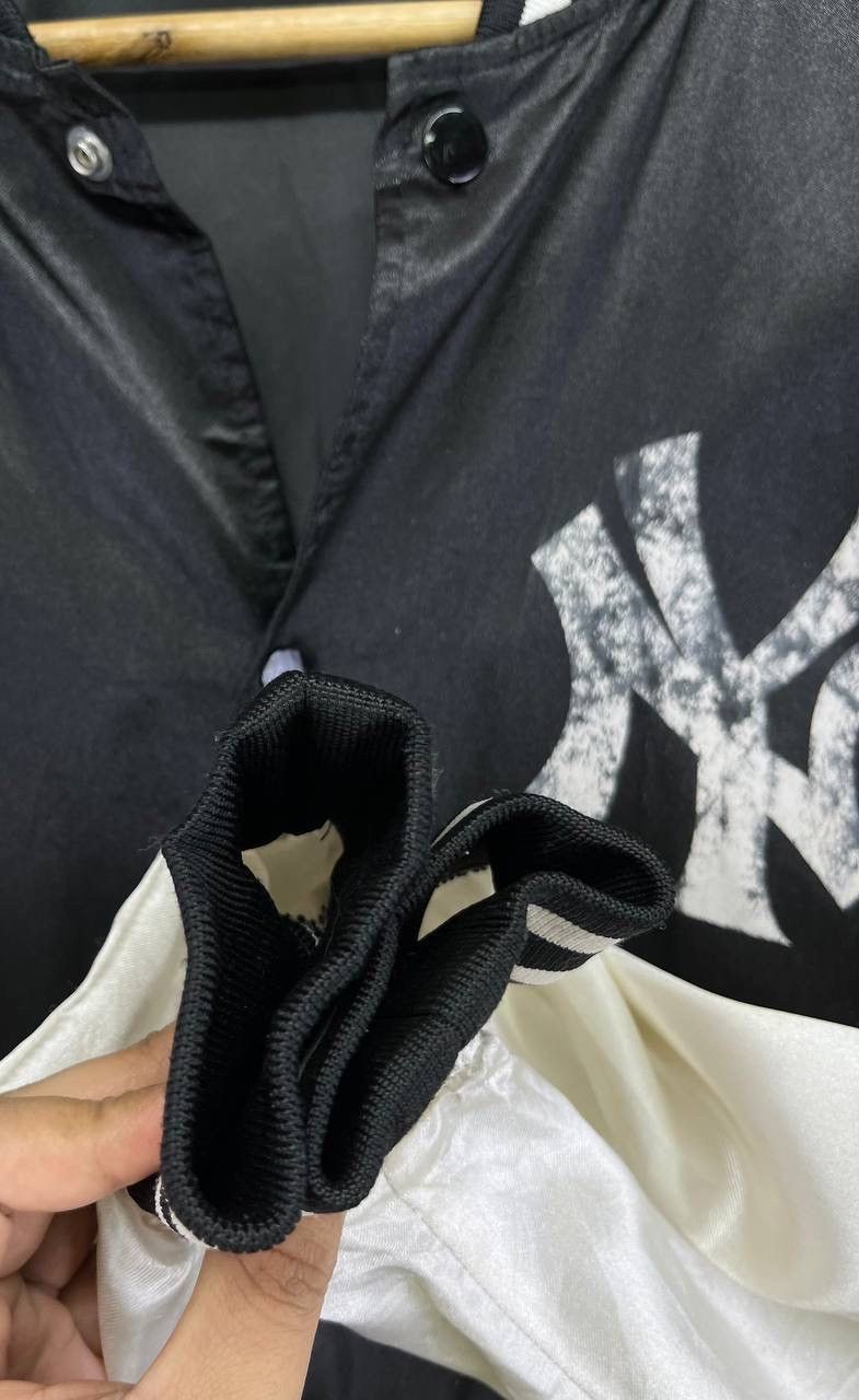 Majestic Vintage Majestic MLB New York Trashed Varsity Jacket Size US L / EU 52-54 / 3 - 14 Thumbnail