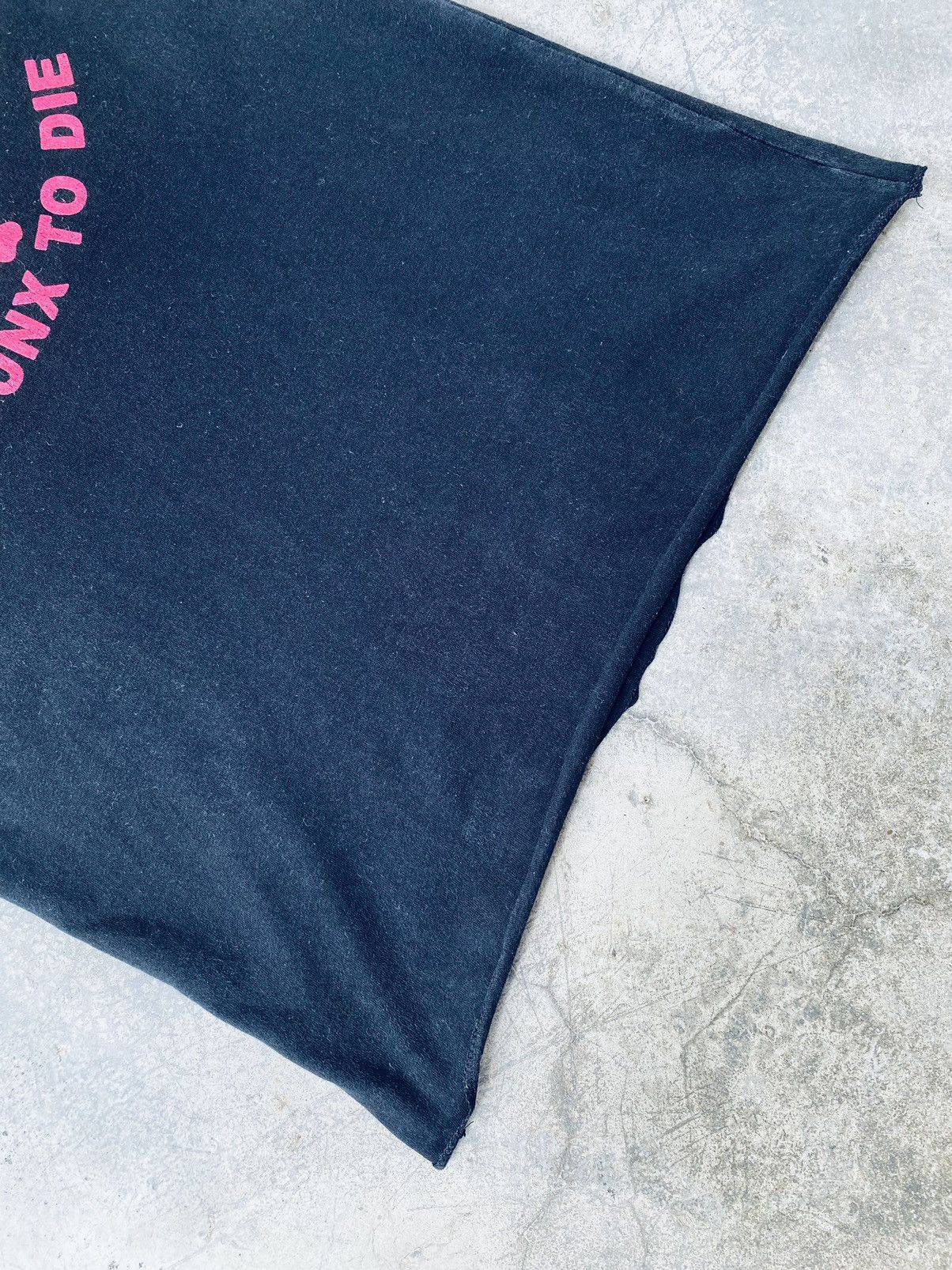 Band Tees Vintage Too Fast To Live Too Younx To Die Band Tank Top Size US M / EU 48-50 / 2 - 7 Thumbnail