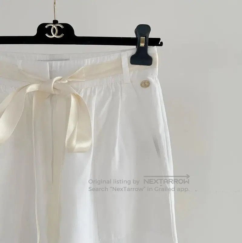 Chanel Chanel White Cotton Casual Pants for Women . Size 28" / US 6 / IT 42 - 3 Thumbnail