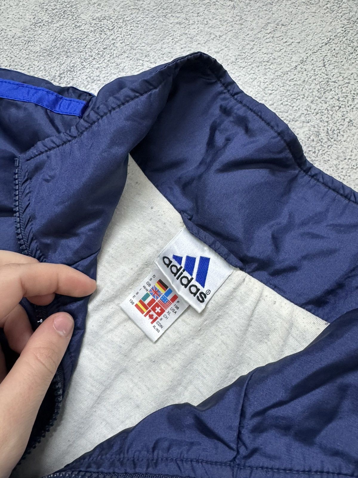 Adidas Vintage Y2k Adidas Nylon Logo Jacket 90’s Size US XL / EU 56 / 4 - 9 Thumbnail