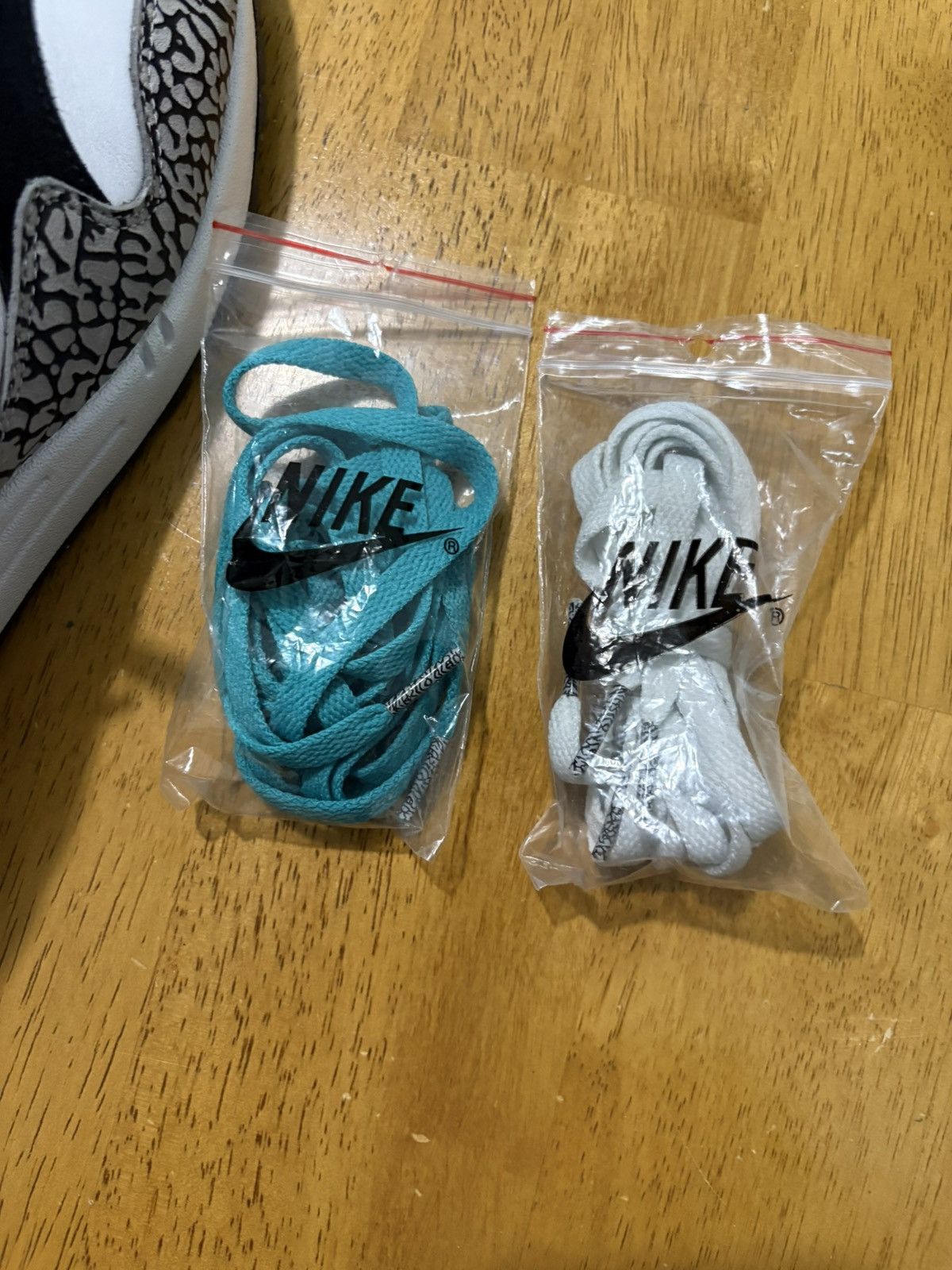 Nike × atmos Jordan Air Max 1 Elephant Size US 12 / EU 45 - 7 Thumbnail