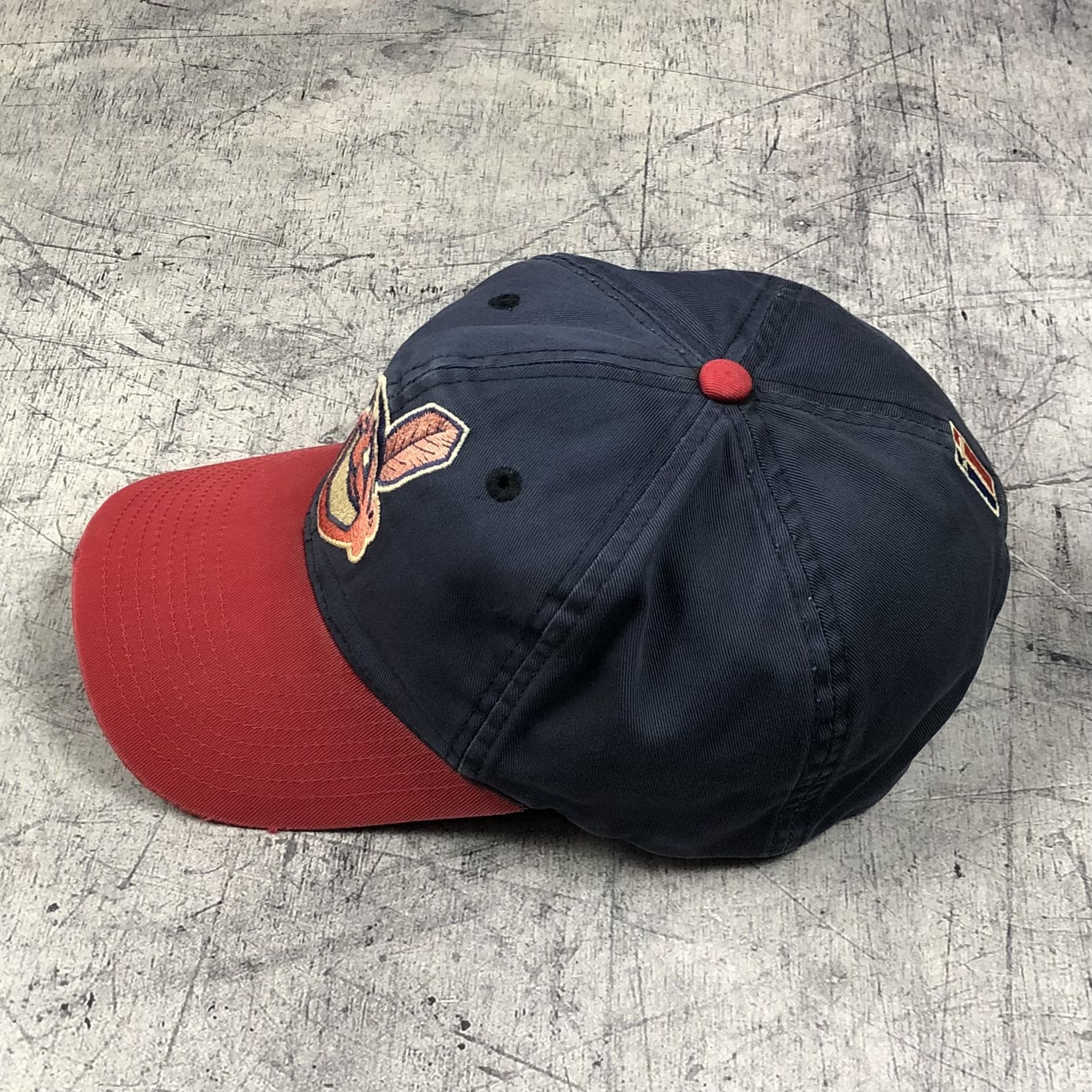 MLB Vintage 90s MLB Cleveland Indians Baseball Cap Size ONE SIZE - 4 Thumbnail
