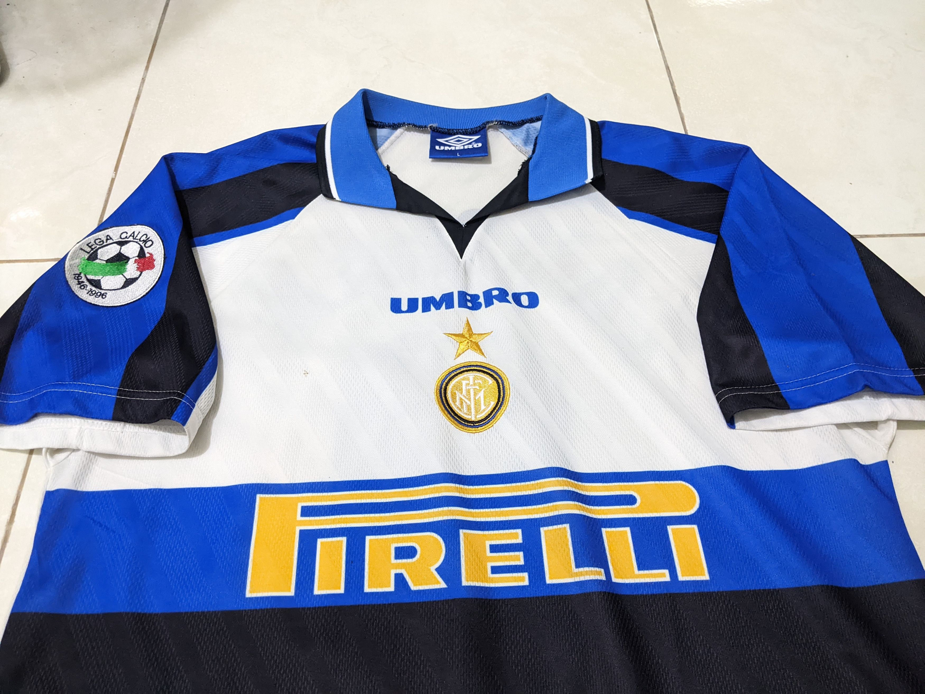 Umbro Jersey inter Milan away 1996 Zamorano football shirt Size US L / EU 52-54 / 3 - 3 Thumbnail